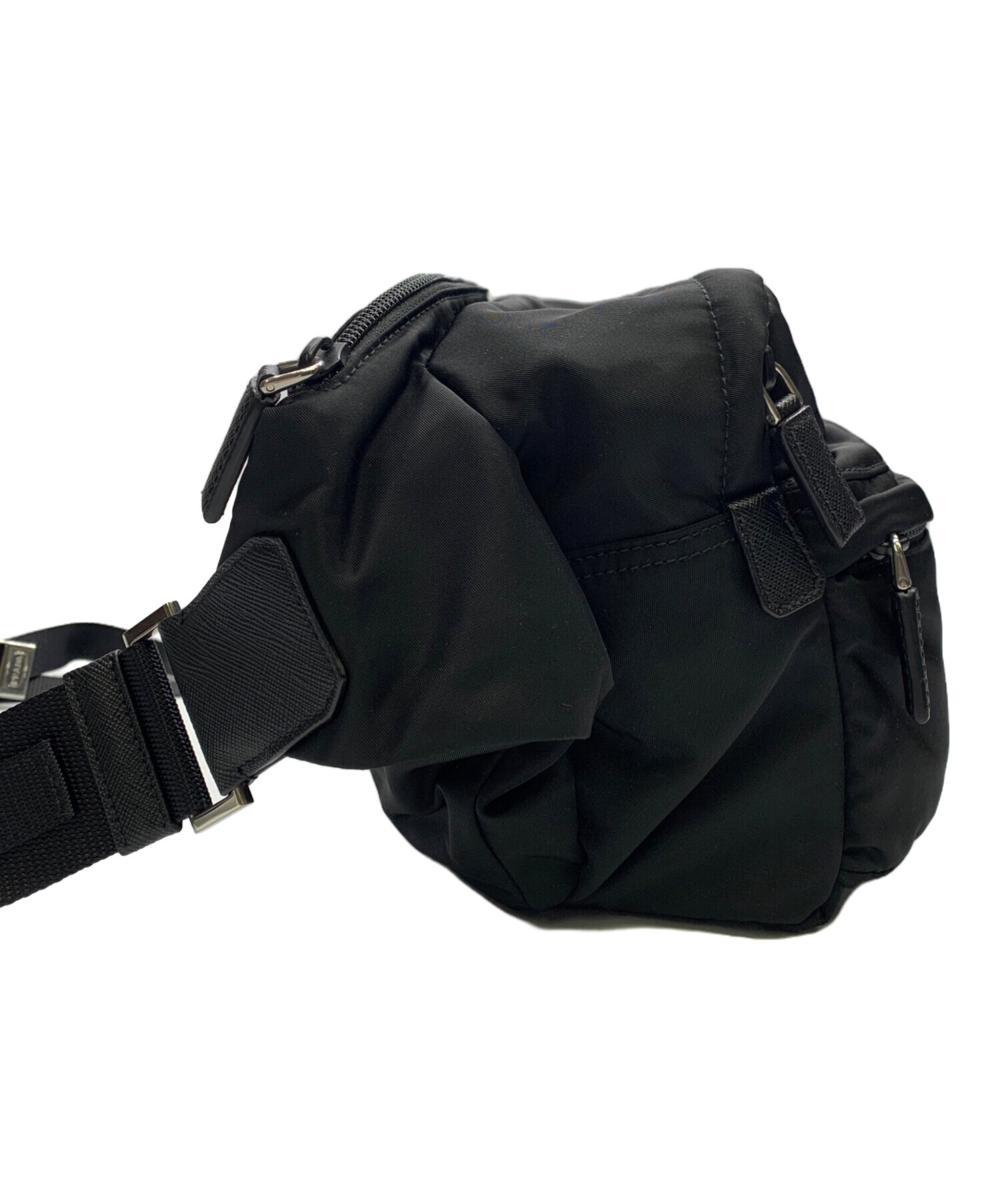 【未使用品】プラダ ナイロン ウエストバッグ 中古・古着通販】PRADA (プラダ) PRADA ボディーナイロンバッグ