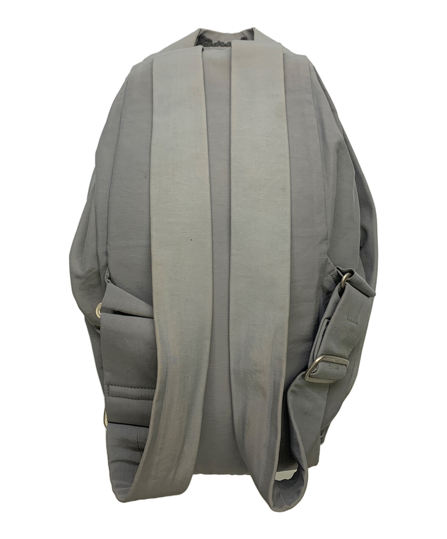 CAMPER リュック サイズ00 カラー92 中古・古着通販】CAMPER (カンペール) CAMPER グレー リュック グレー