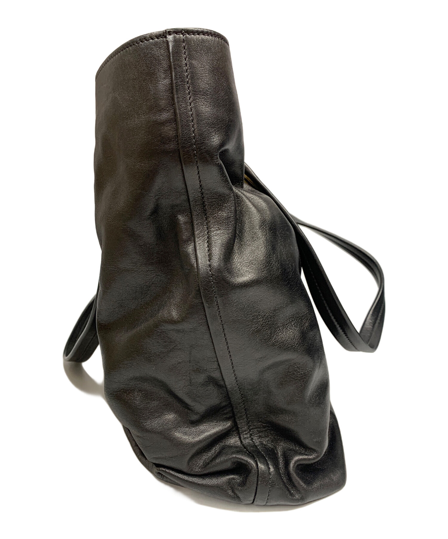 c*様 PRADA レザー トートバッグ ブラック 中古・古着通販】PRADA (プラダ) PRADA ブラック レザートートバッグ