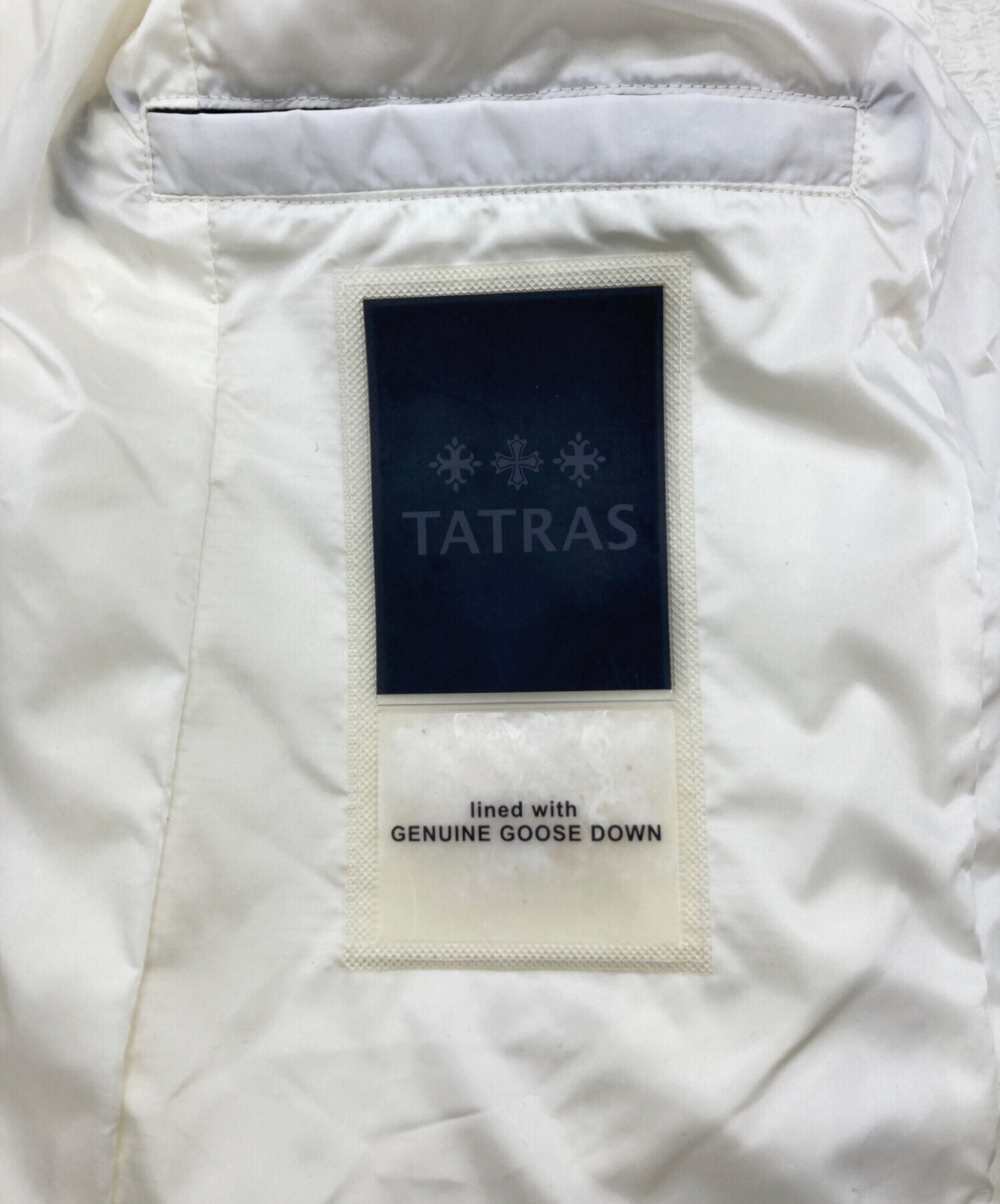 中古・古着通販】TATRAS (タトラス) ノーカラーキルティングダウン 