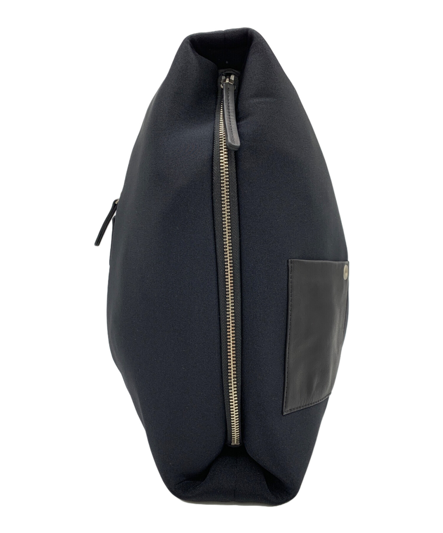 中古・古着通販】kawa-kawa (カワカワ) ボディバッグ ブラック