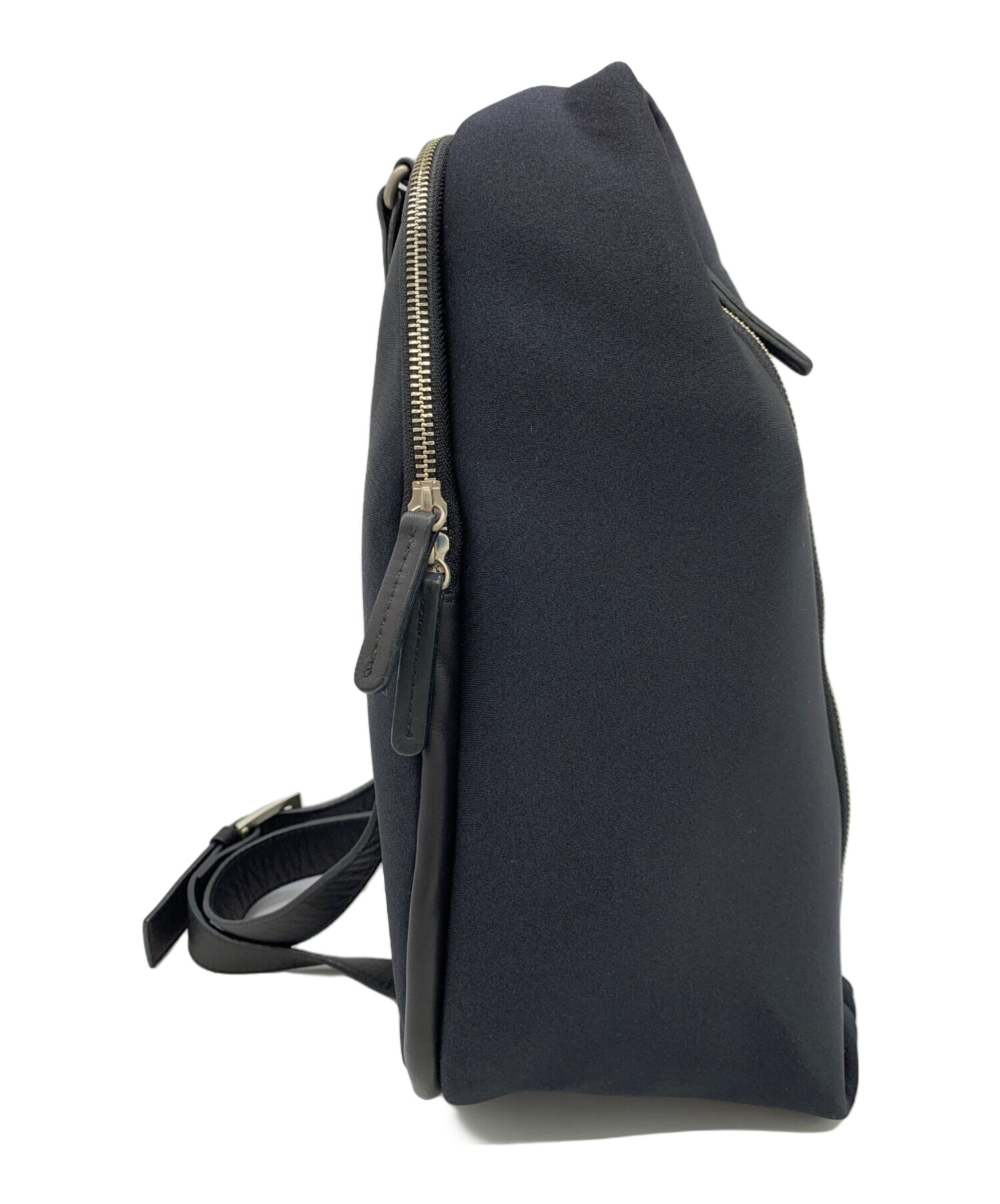 中古・古着通販】kawa-kawa (カワカワ) ボディバッグ ブラック