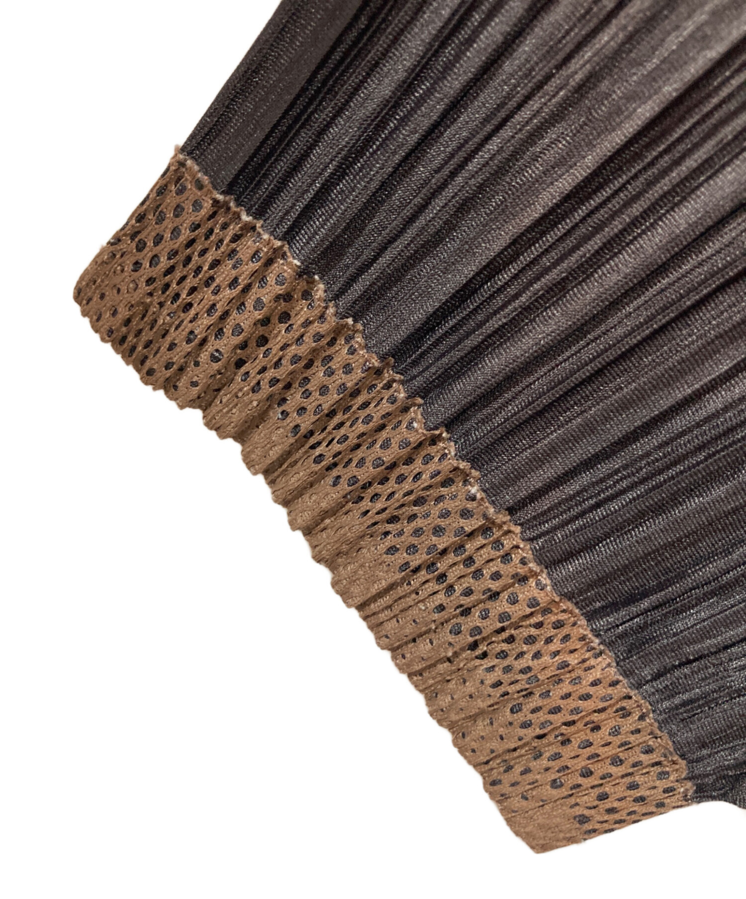 PLEATS PLEASE ISSEY MIYAKE カットソー ブラウン 中古・古着通販】PLEATS PLEASE (プリーツプリーズ) ISSEY MIYAKE