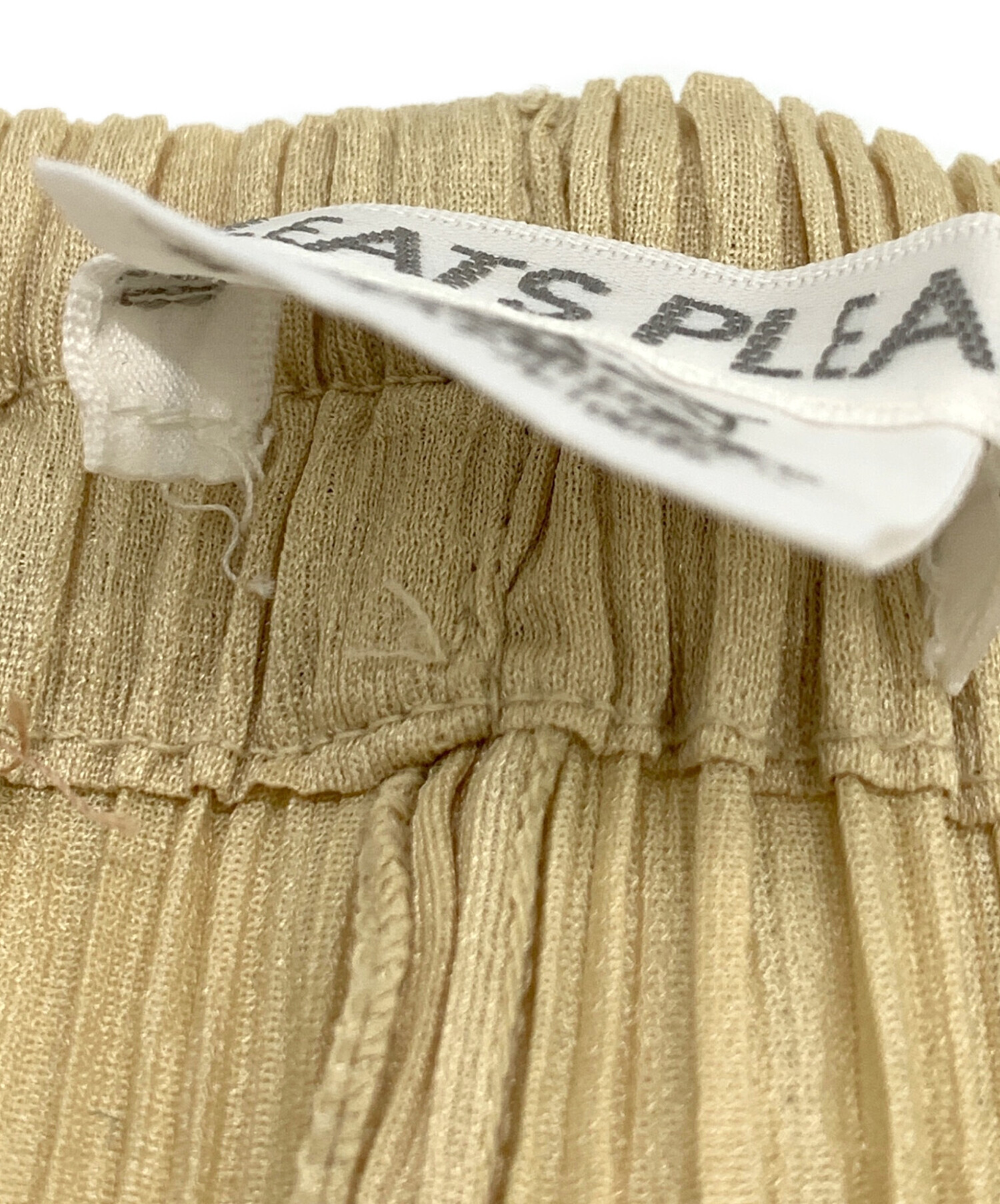 PLEATS PLEASE ベージュ プリーツパンツ Pleats Please Issey Miyake - メリーバイカラーパンツ をオンライン