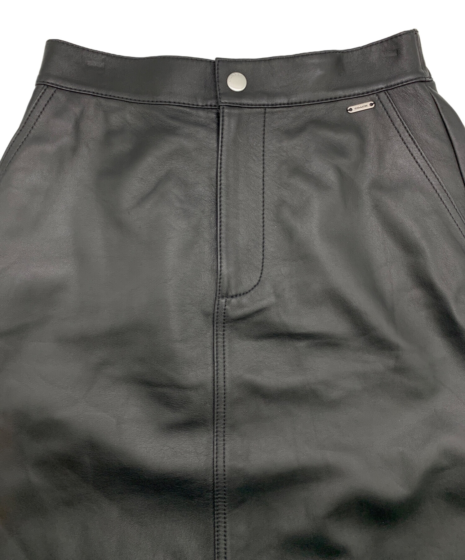 【新品未使用】羊革 本革 COACH コーチ レザースカート 中古・古着通販】COACH (コーチ) レザー Aライン スカート ブラック