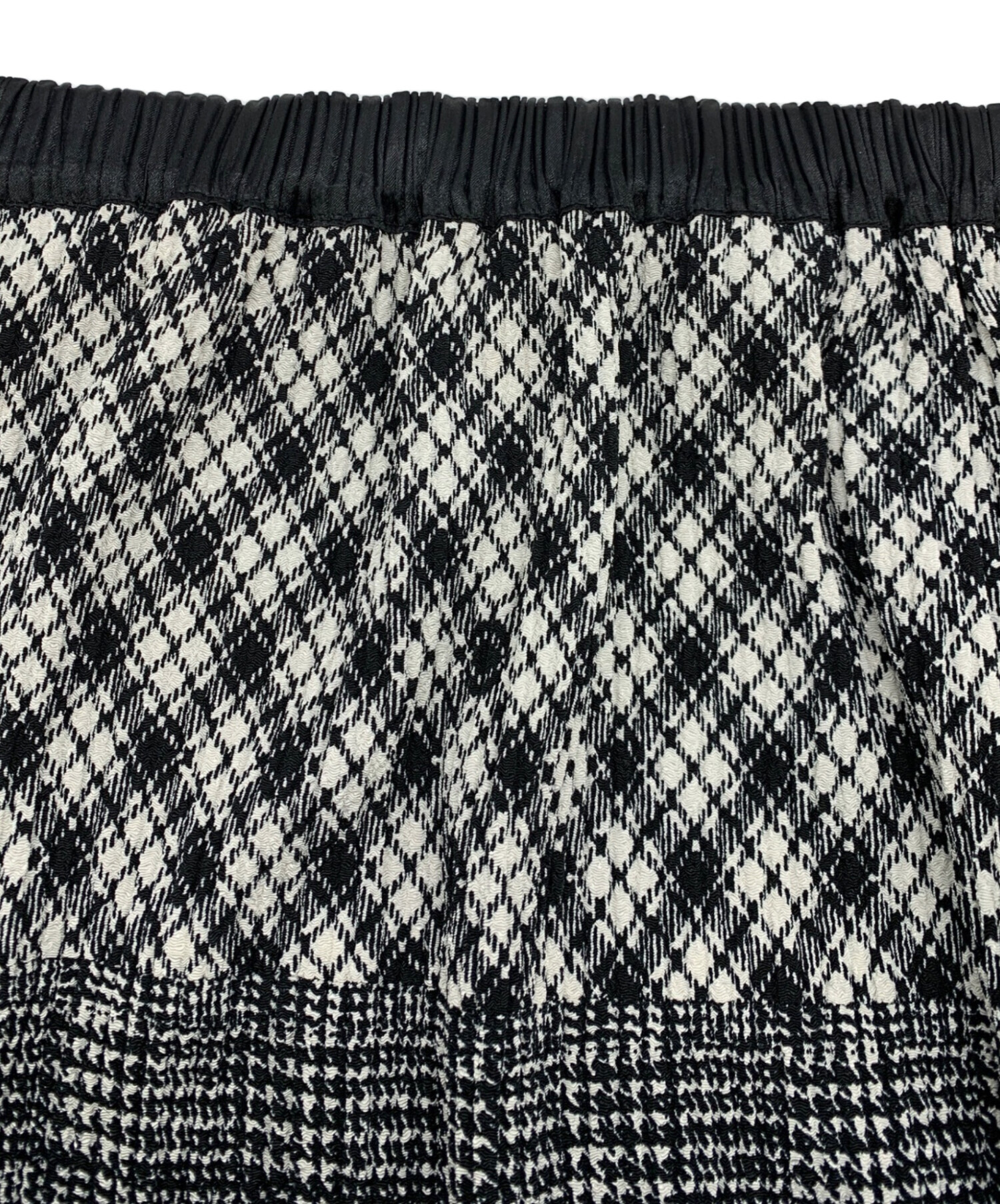 中古・古着通販】ISSEY MIYAKE (イッセイミヤケ) ロングスカート