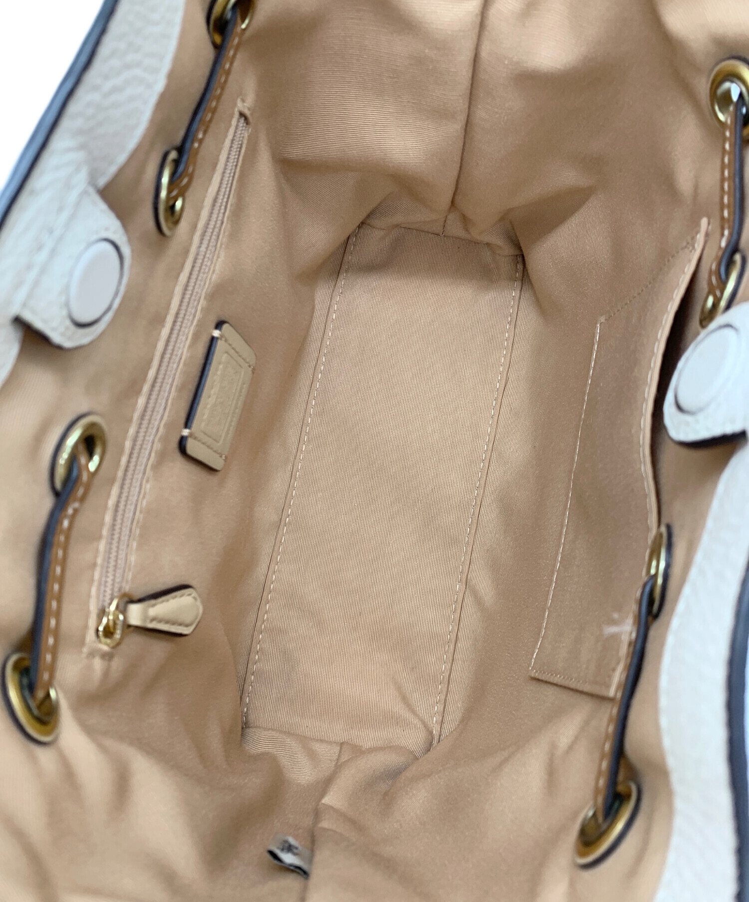 中古・古着通販】COACH (コーチ) ショルダーバッグ ホワイト×ブラウン