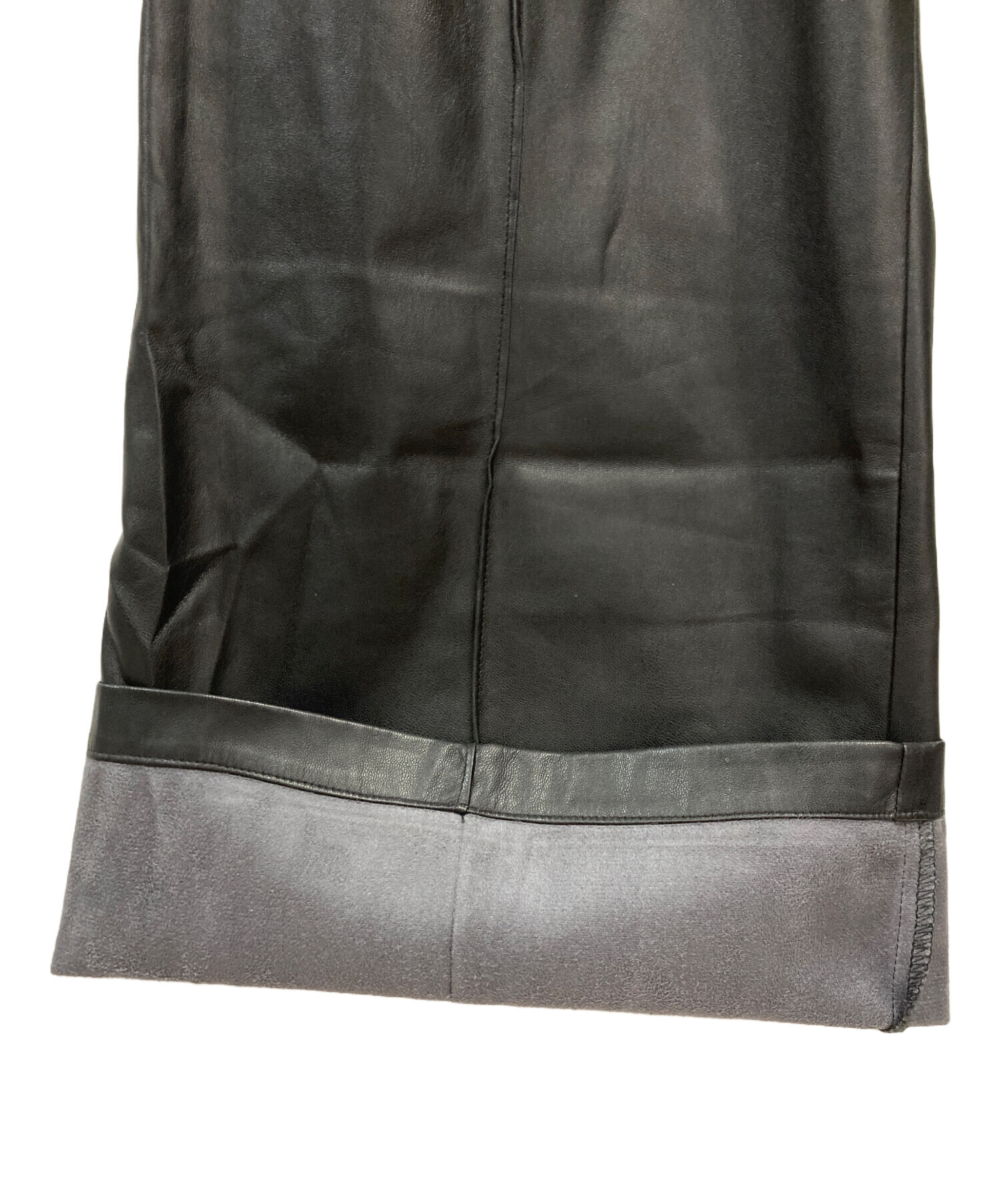 中古・古着通販】Toironier (トワロニエ) フェイクレザーパンツ