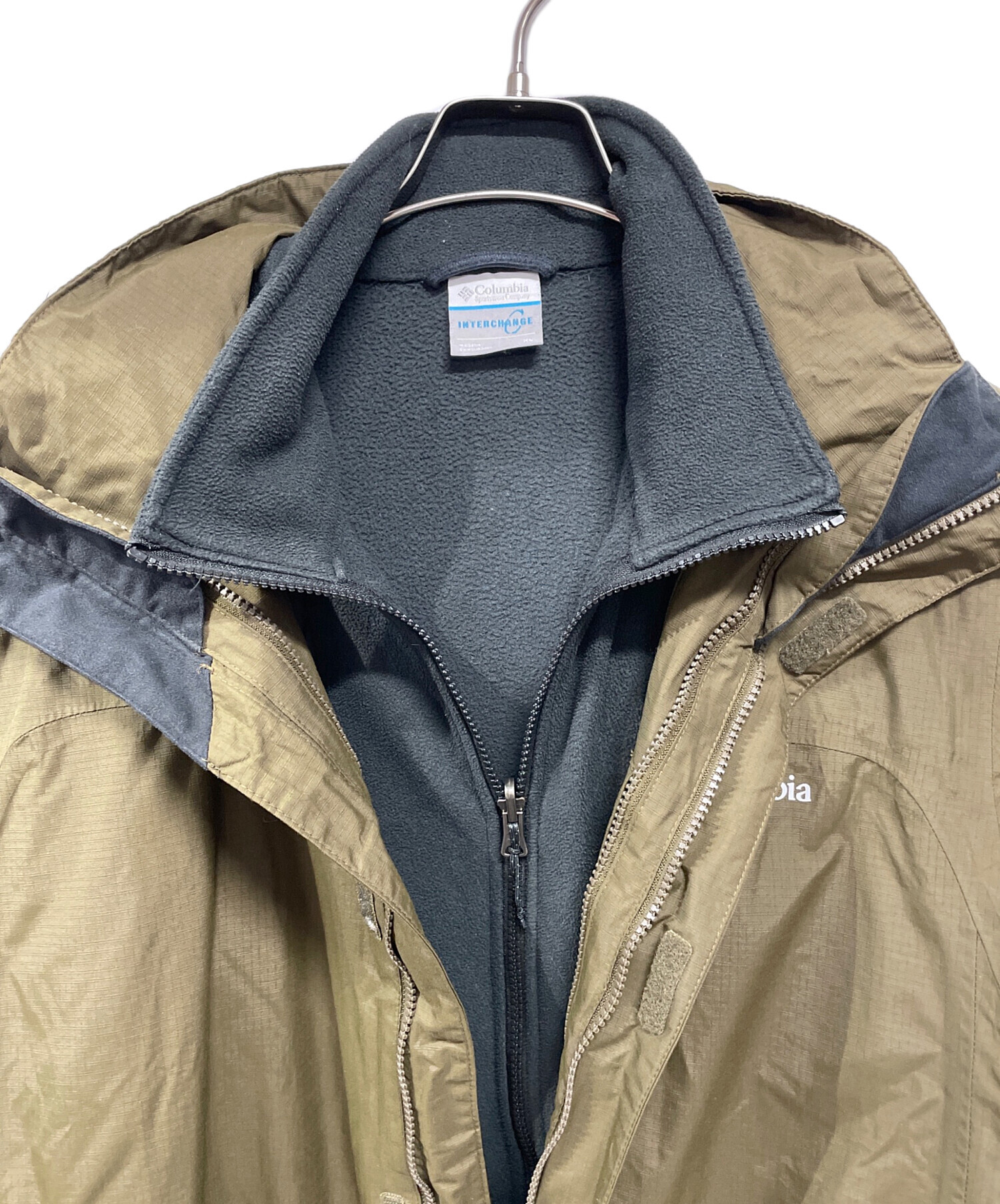 中古・古着通販】Columbia (コロンビア) マウンテンパーカー カーキ 