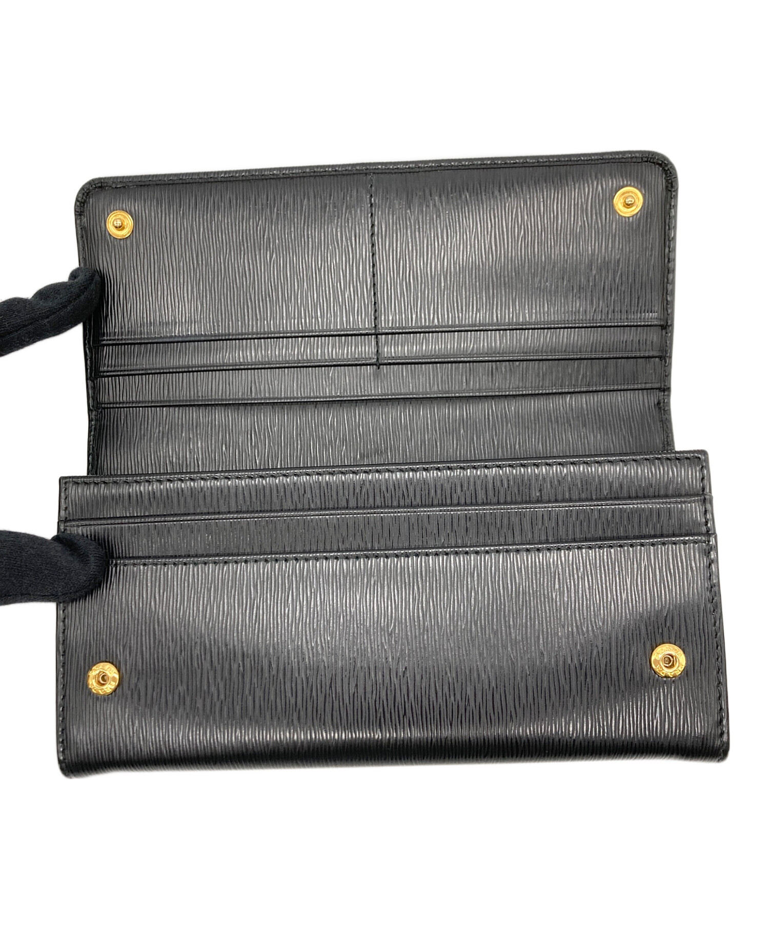 正規品保証★ PRADA サフィアーノ メタル 長財布新古品 中古・古着通販】PRADA (プラダ) サフィアーノ 長財布 ブラック