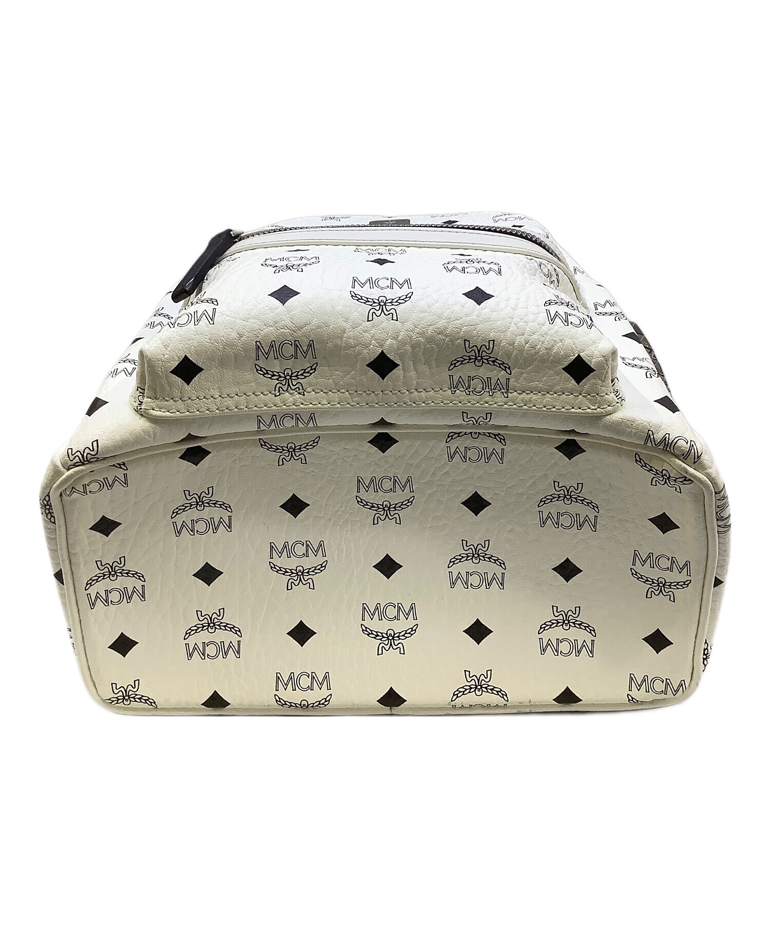 中古・古着通販】MCM (エムシーエム) Stark サイドスタッズ バック