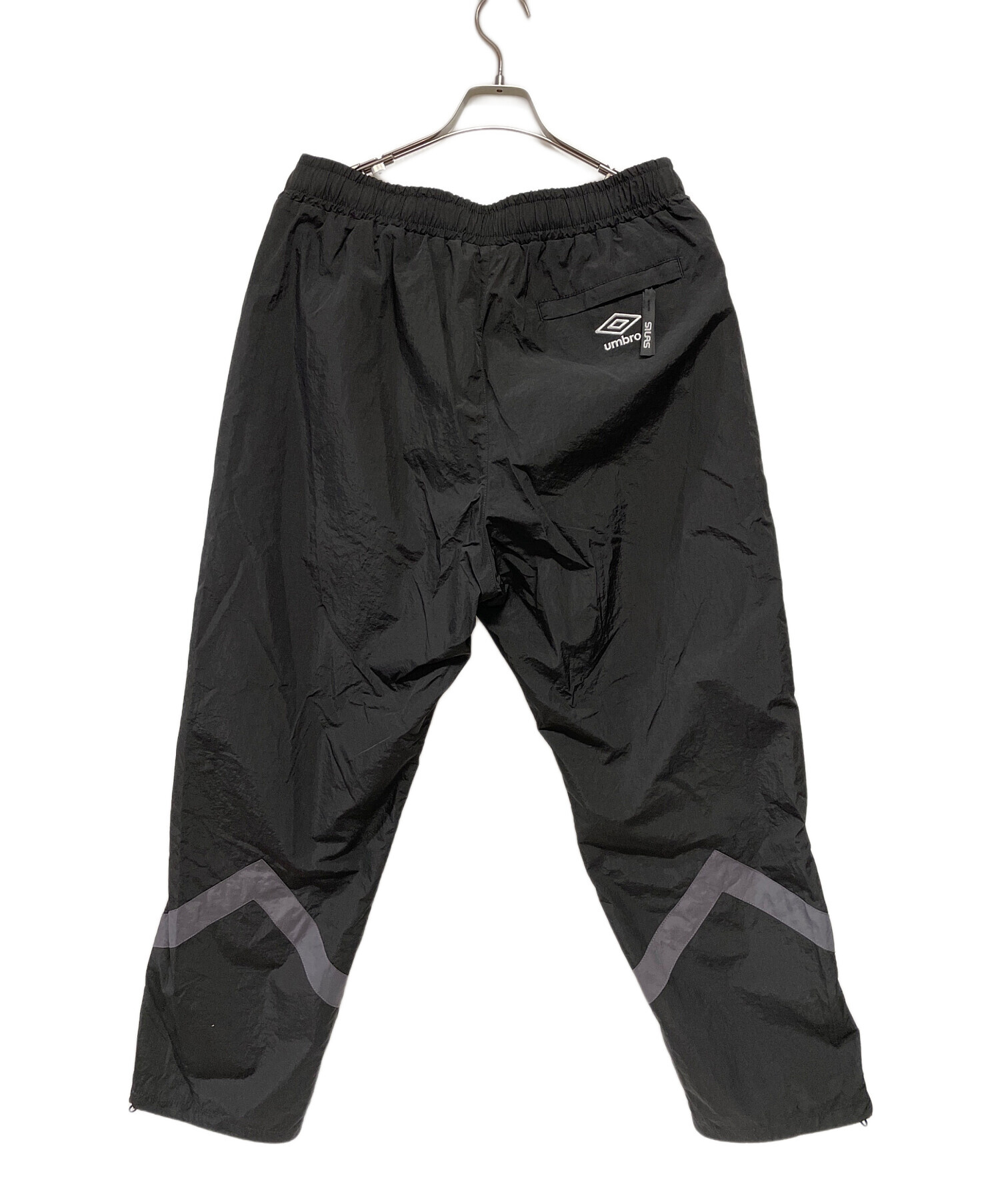 中古・古着通販 UMBRO アンブロ SILAS サイラス トラックパンツ ブラック サイズ L 未使用品 ブランド・古着通販 トレファク公式 TREFAC FASHION スマホサイト