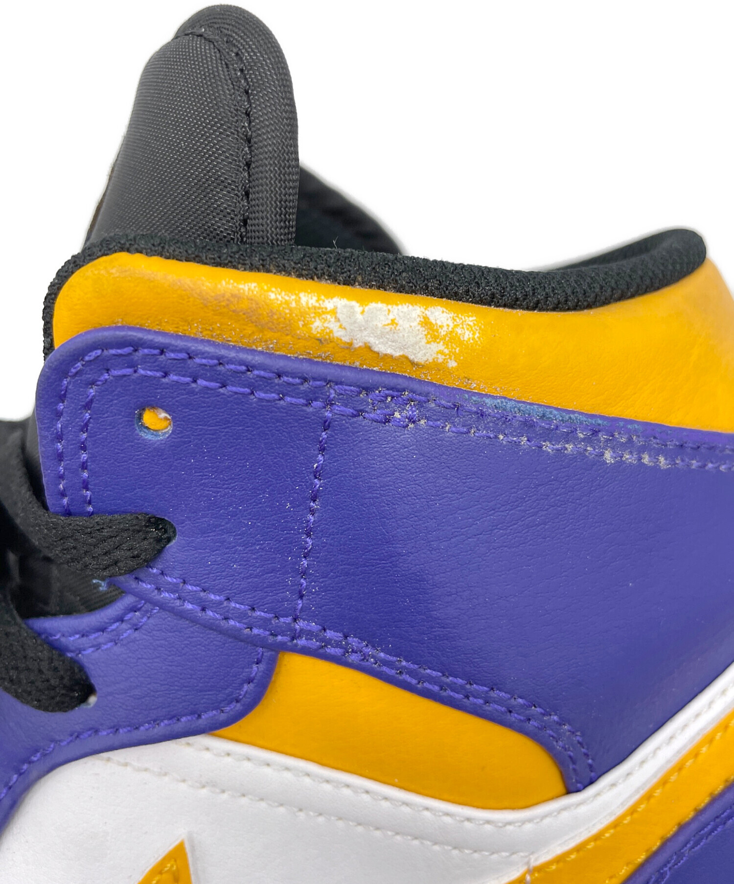 激レア　ジョーダン 28センチ ミッド　レイカーズ　イエロー　1回着用品　箱付き 中古・古着通販】NIKE (ナイキ) Nike Air Jordan 1 Mid 