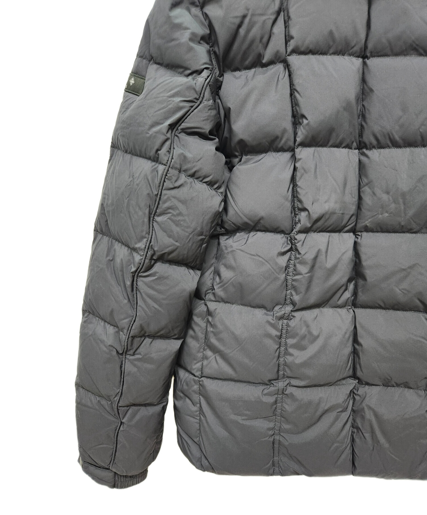 TATRAS ダウンジャケット 02サイズ ダークグレー TATRAS タトラス ダウンジャケット 02 Mサイズ ダークグレー GENUINE