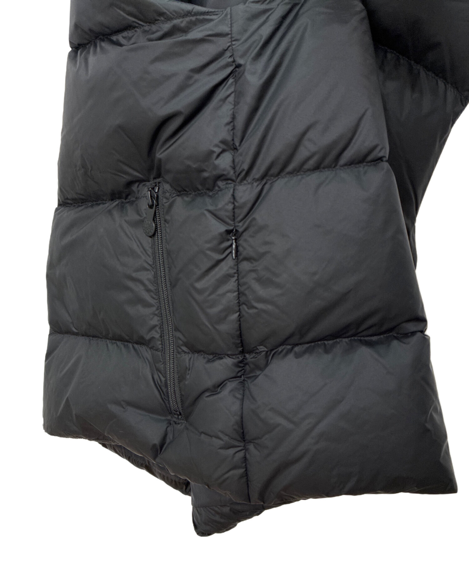 【ほぼ未使用】PYRENEX ESCAPE VEST Mサイズ 中古・古着通販】Pyrenex (ピレネックス) ESCAPE VEST UA ダウンベスト