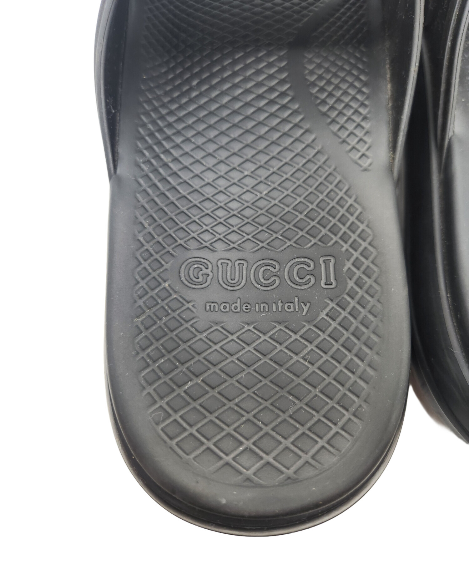 中古・古着通販】GUCCI (グッチ) シャワーサンダル ブラック サイズ