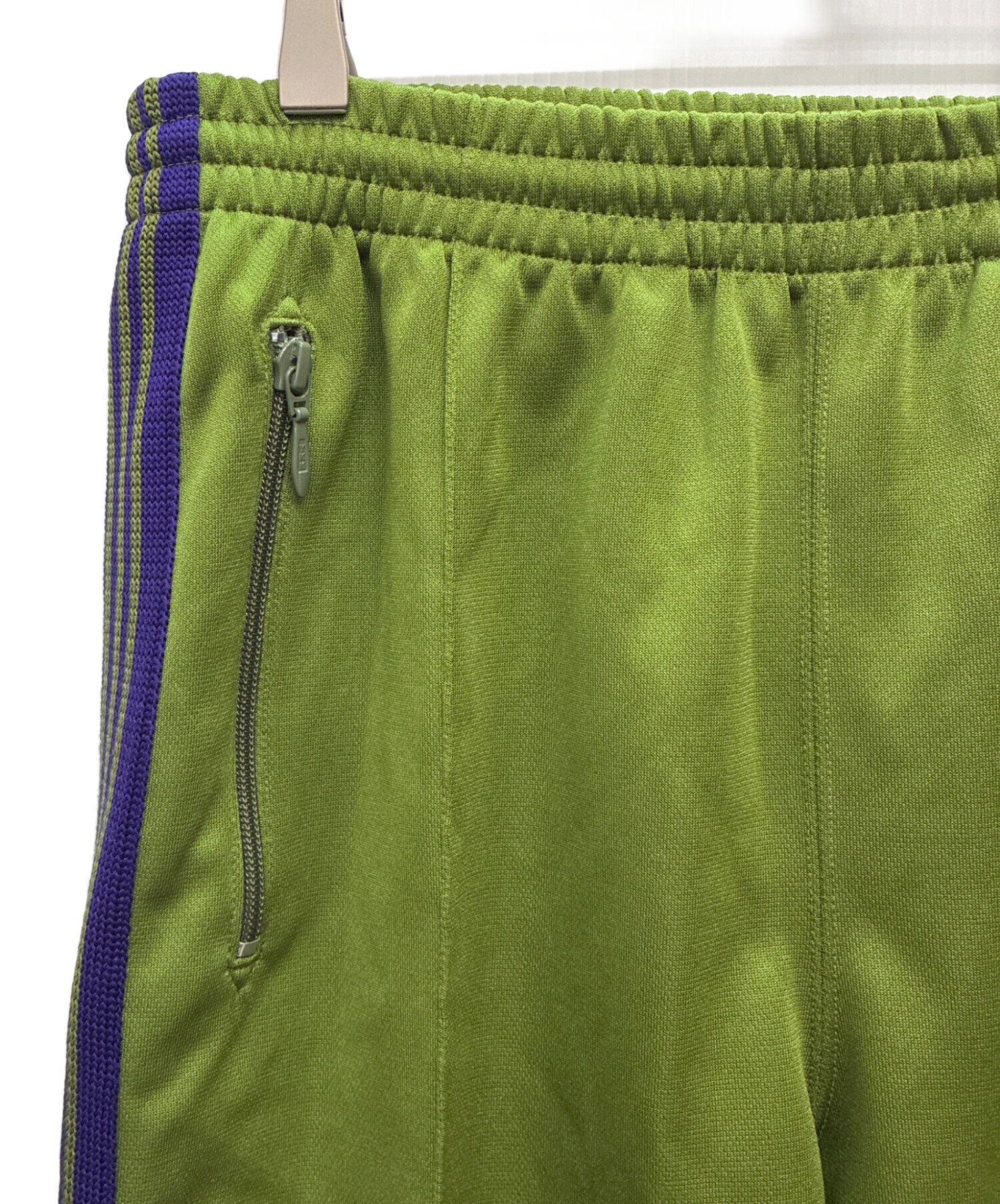 Needles グリーン パンツ Mサイズ 中古・古着通販】Needles (ニードルズ) トラックパンツ グリーン
