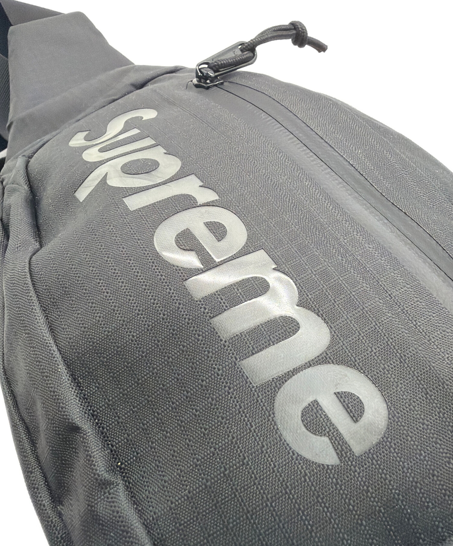 【値下げ中】Supreme ボディバッグ ブラック 中古・古着通販】Supreme (シュプリーム) 21s コーデュラナイロン
