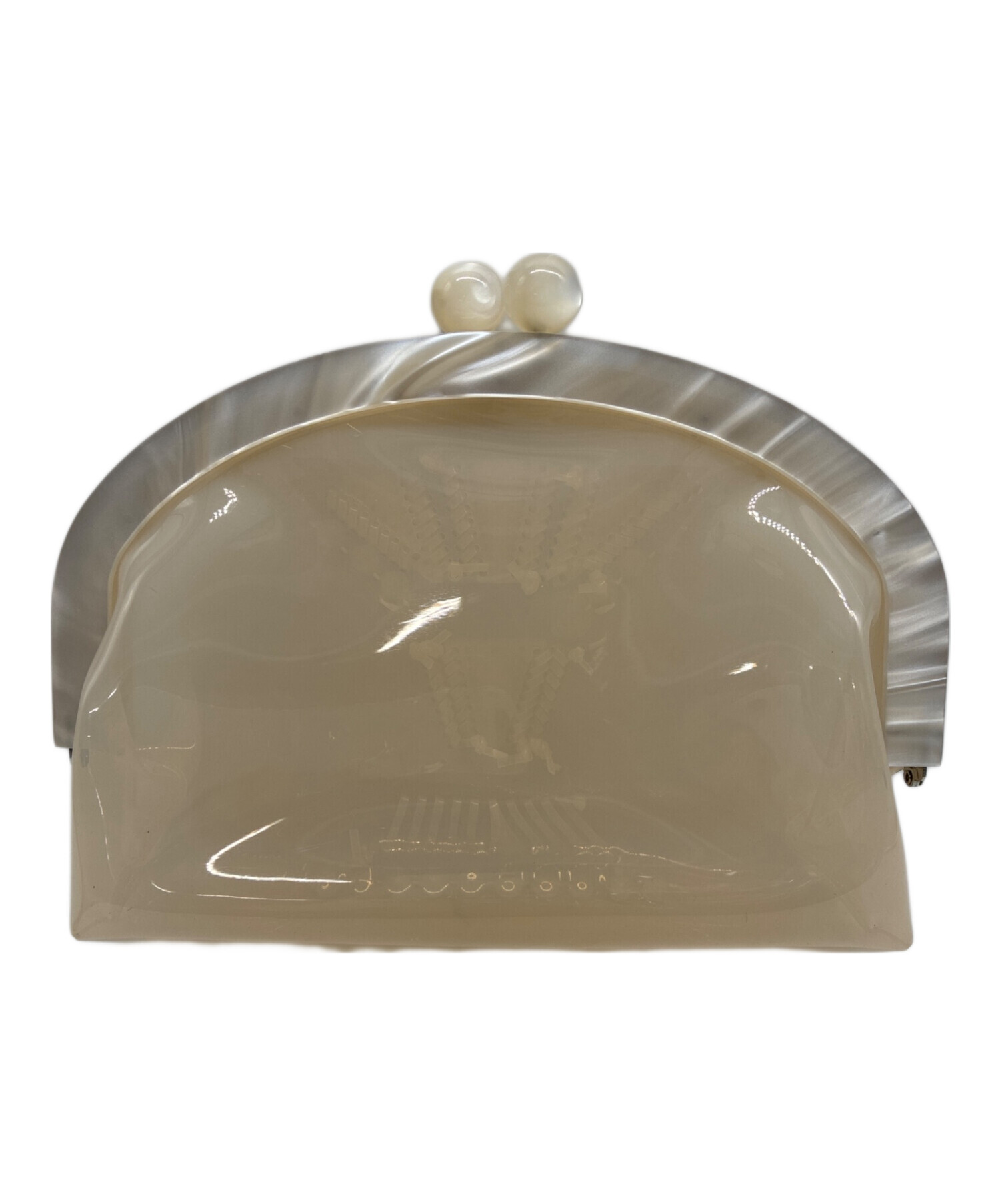 美品　mame Kurogouchi マメクロゴウチ　PVC がま口 クラッチ 中古・古着通販】mame kurogouchi (マメクロゴウチ) PVCがま口クラッチ