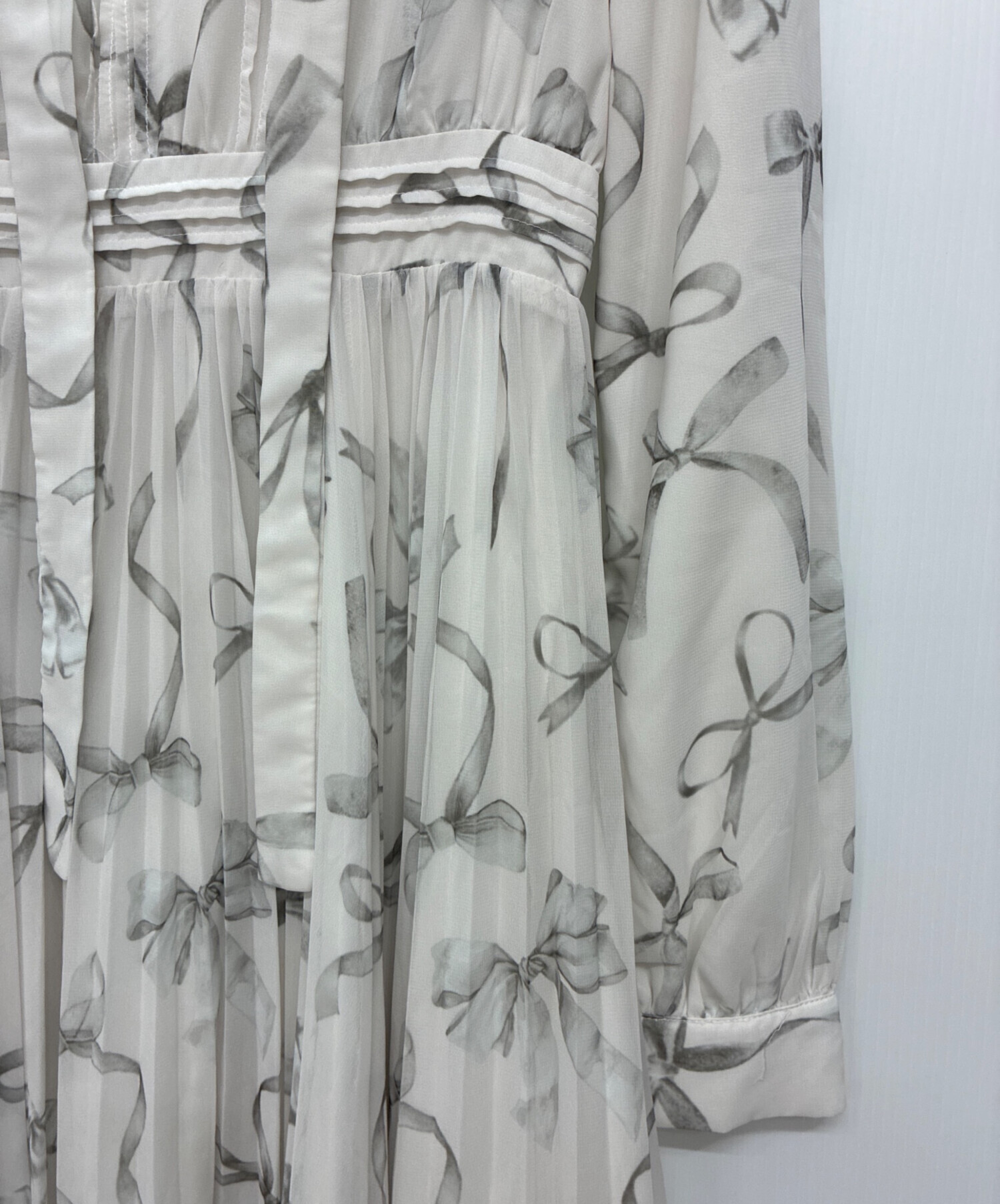 中古・古着通販】rose muse (ロゼミューズ) ribbon pattern pleated