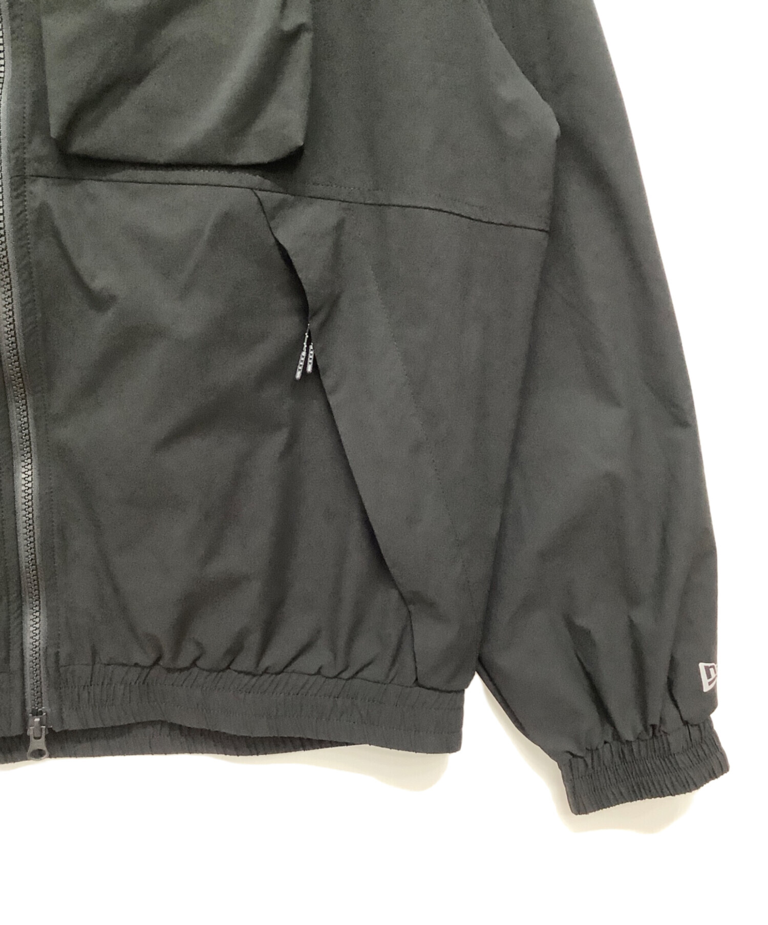 中古・古着通販】New Era (ニューエラ) トラックジャケット ブラック