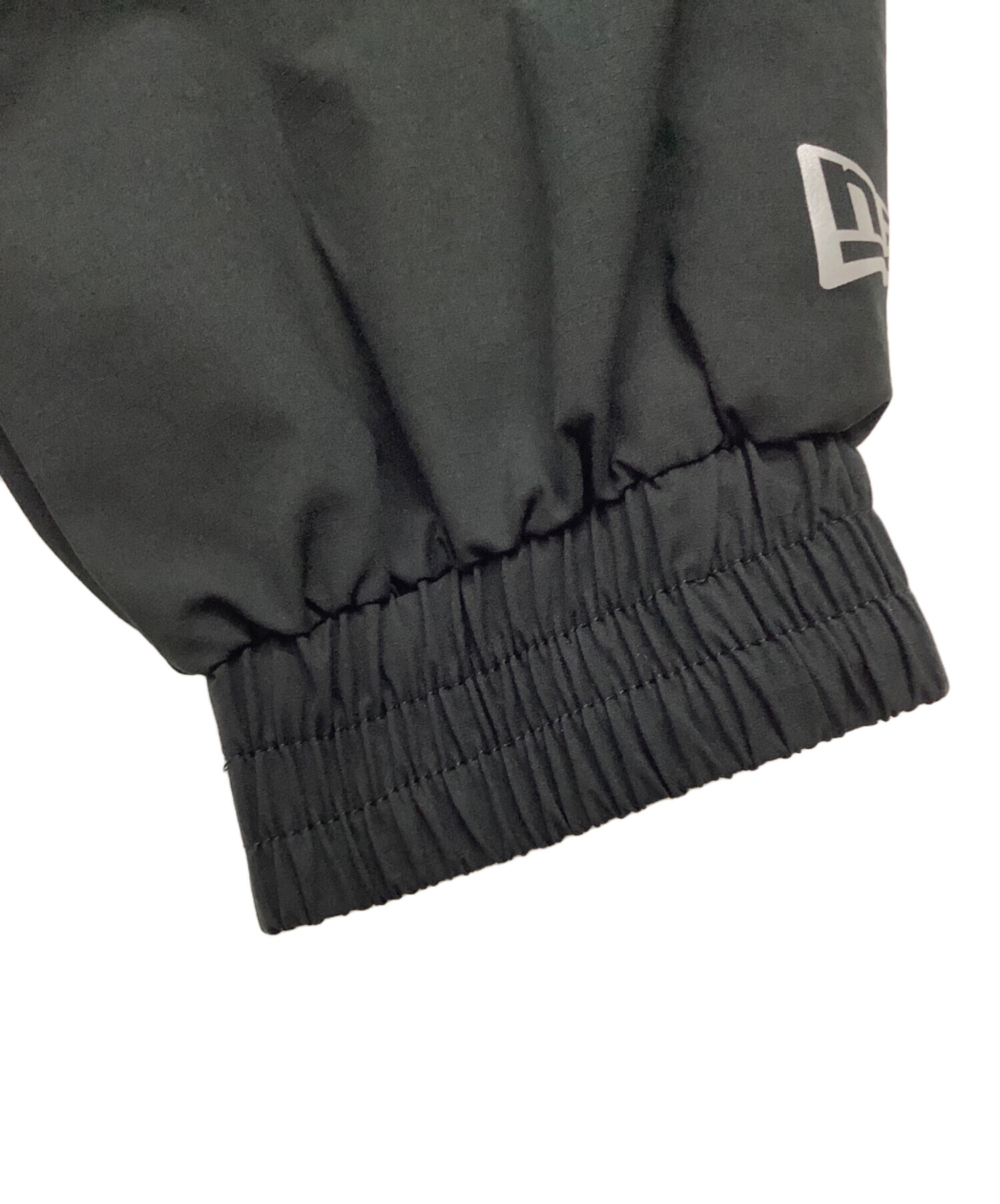 中古・古着通販】New Era (ニューエラ) トラックジャケット ブラック