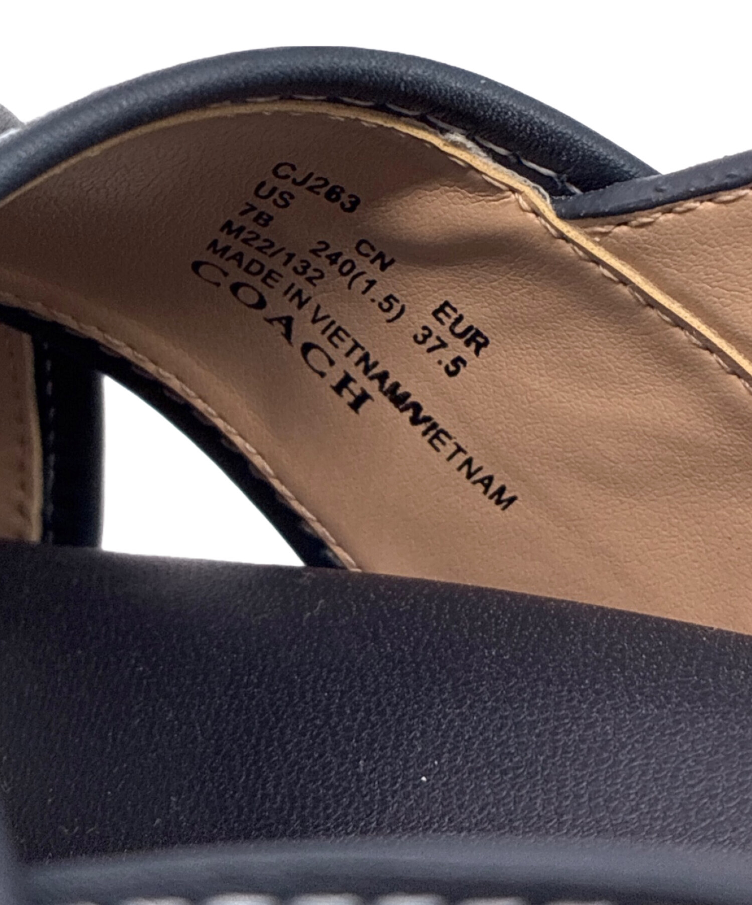 中古・古着通販】COACH (コーチ) シグネチャー クロスストラップ