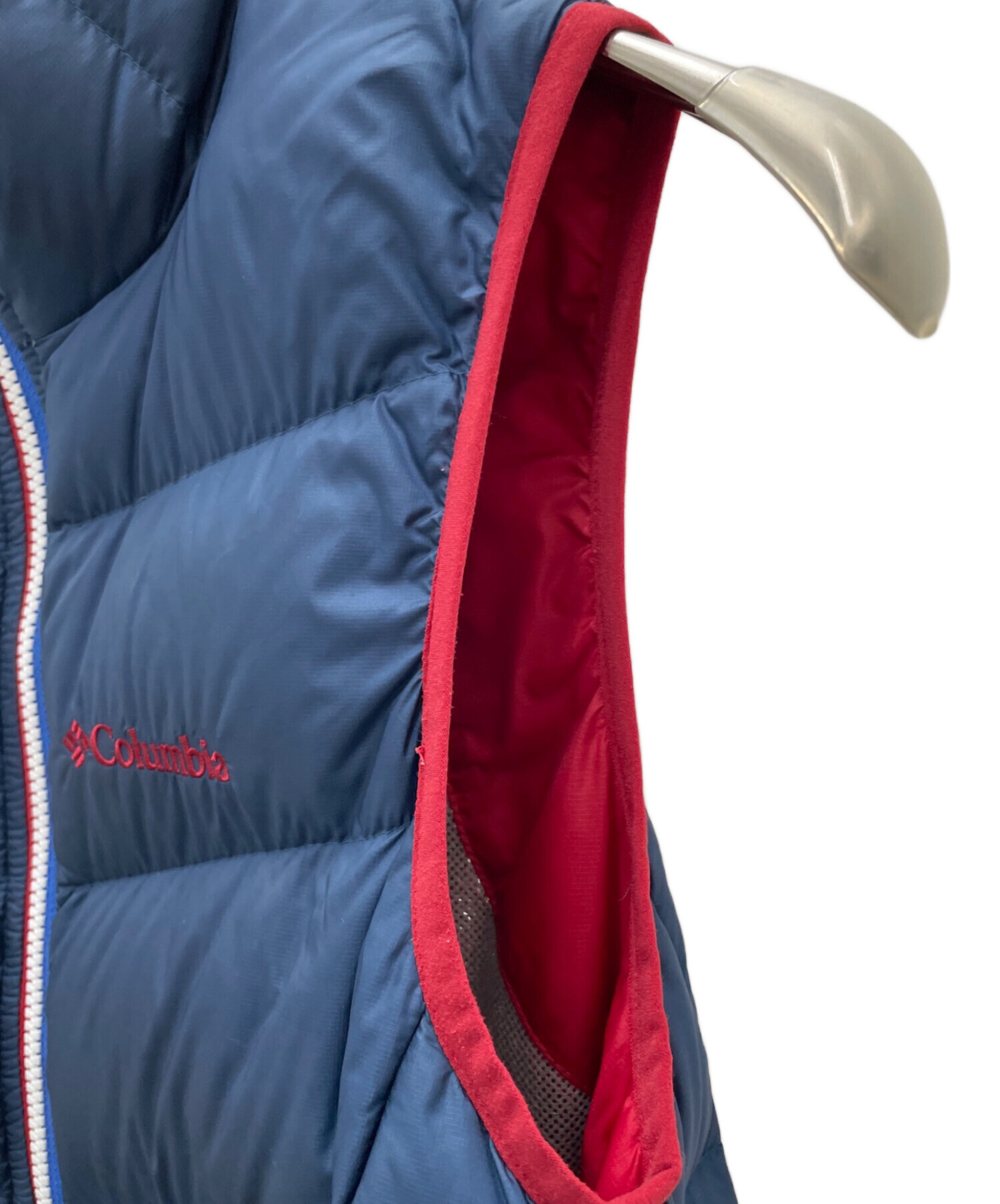 中古・古着通販】Columbia (コロンビア) ダウンベスト ネイビー サイズ 