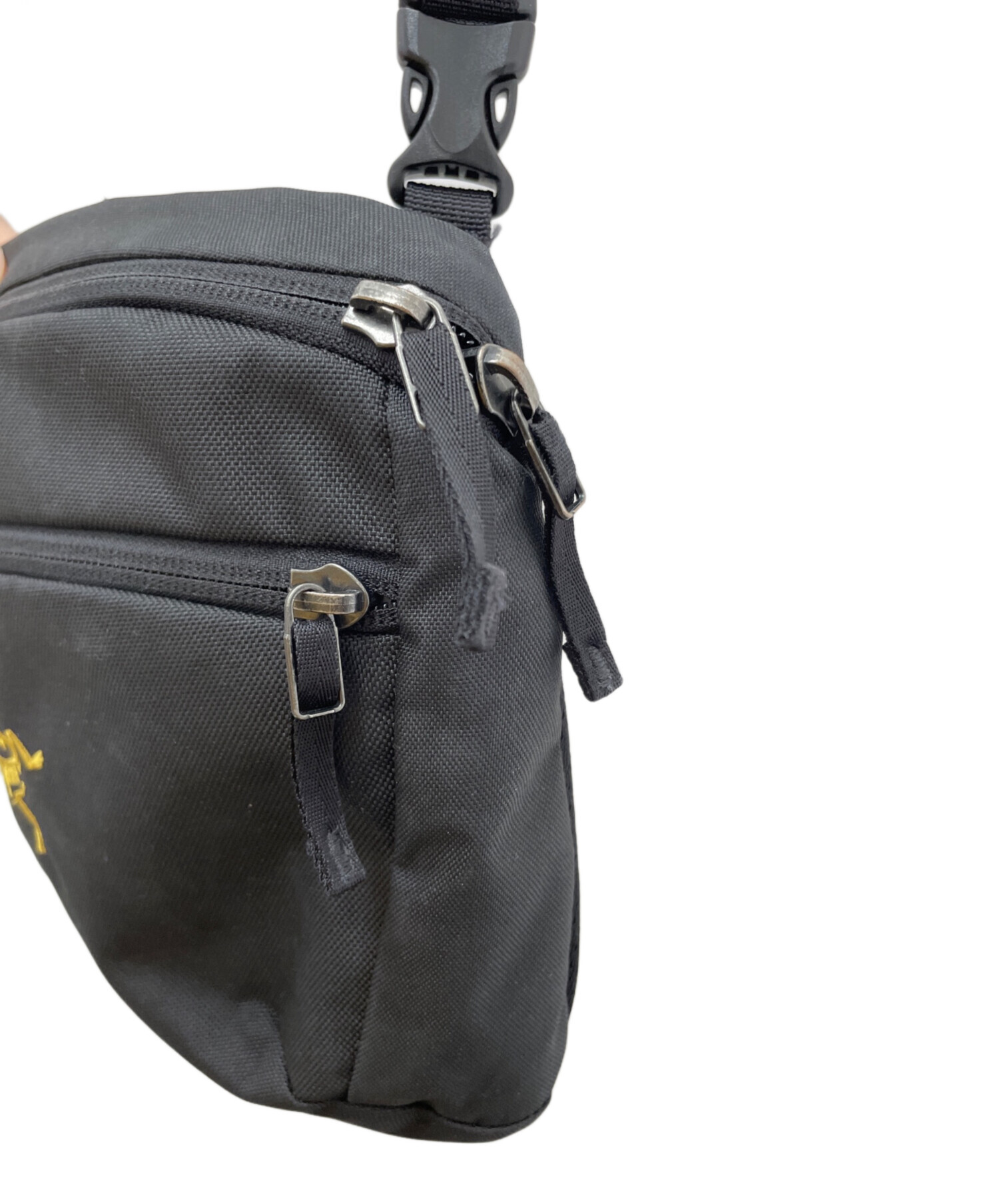 Arc'teryx サコッシュ 黒/グレー　ネイビー 楽天市場】Arc'teryx Mantis 2 Waist Pack BLACK Lodestar X000008973
