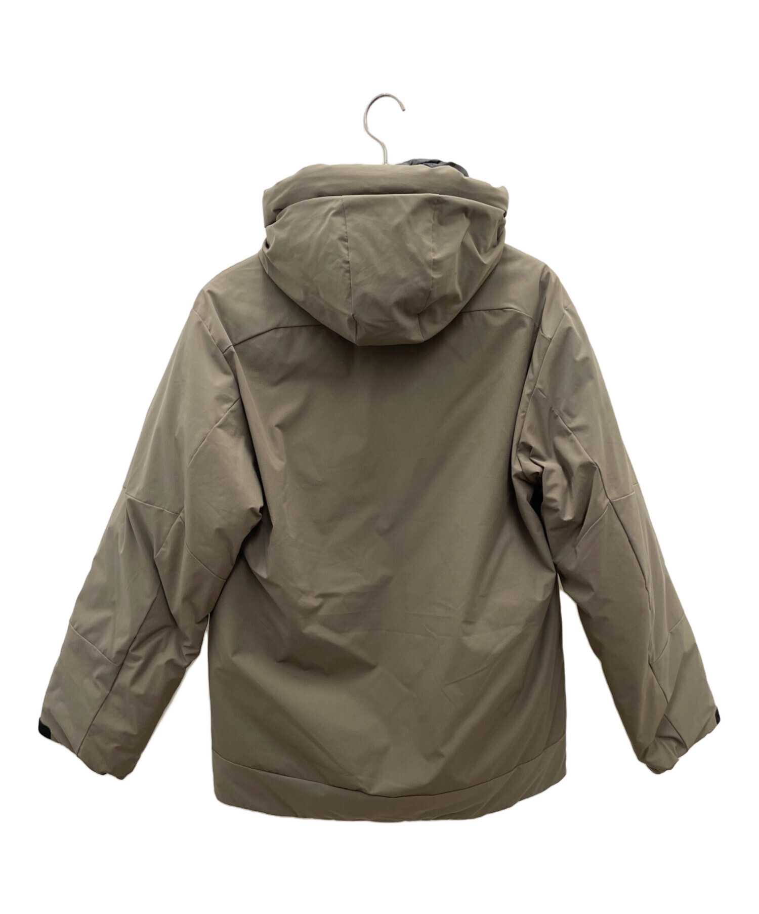 中古・古着通販】TIGORA (ティゴラ) ダウンジャケット カーキ