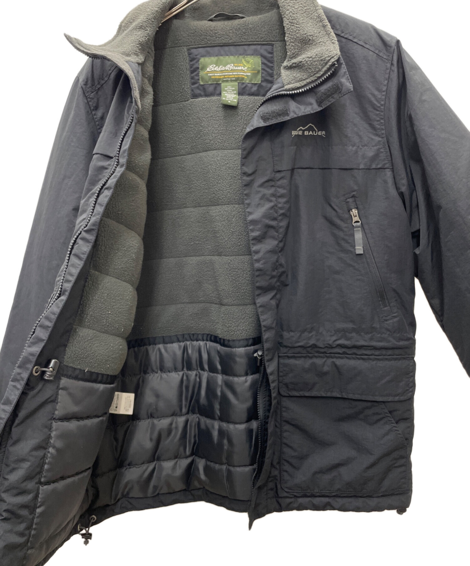 エディーバウアー 灰ナイロンジャケット 防風防寒 mp3 美品 中古・古着通販】Eddie Bauer (エディーバウアー) ナイロンジャケット
