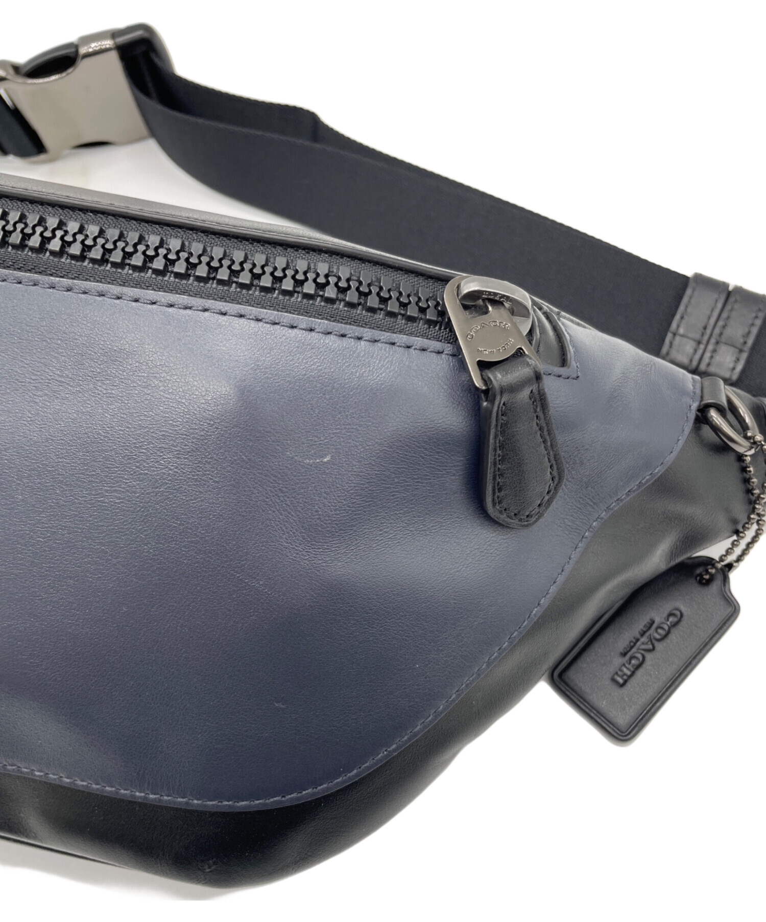 中古・古着通販】COACH (コーチ) ボディーバッグ ネイビー×ブラック