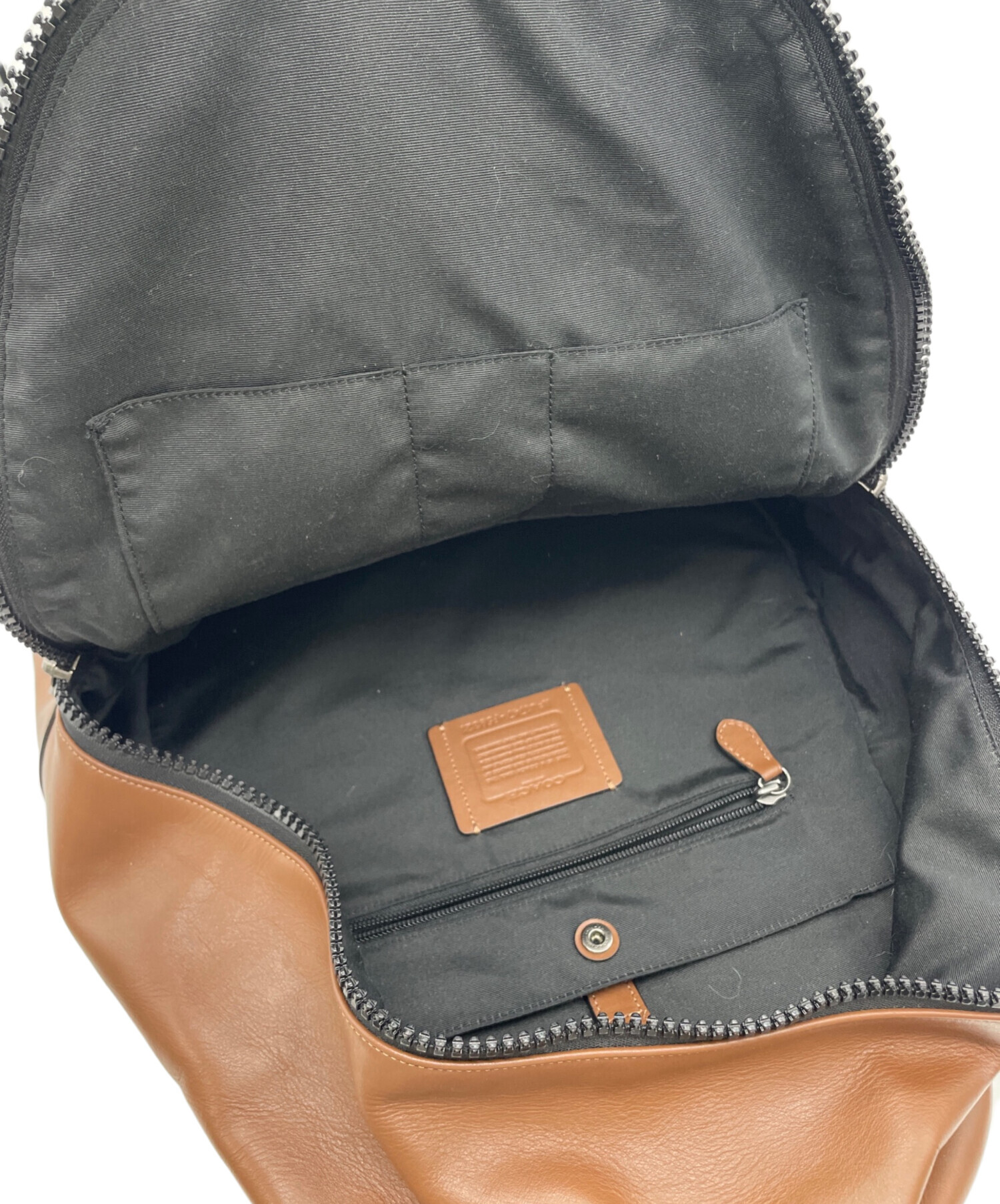 中古・古着通販】COACH (コーチ) リュック ブラック×ブラウン