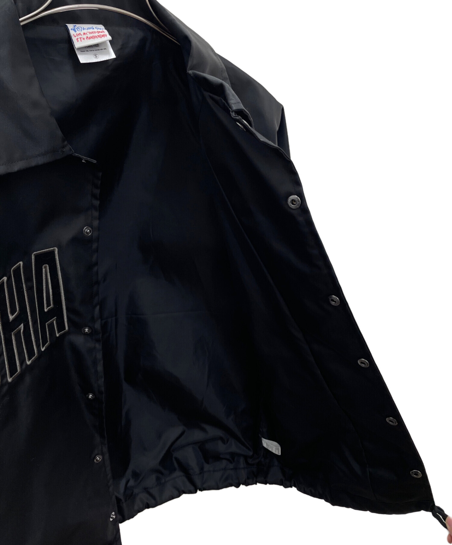 中古・古着通販】KING GNU (キングヌー) コーチジャケット ブラック