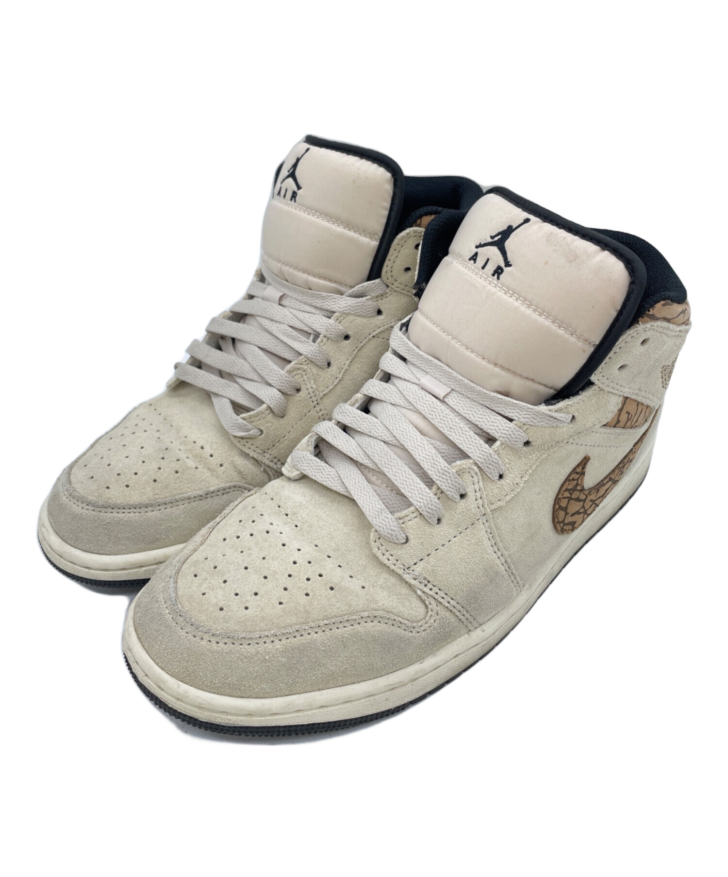 中古・古着通販】NIKE (ナイキ) AIR JORDAN 1 MID SE ベージュ サイズ 