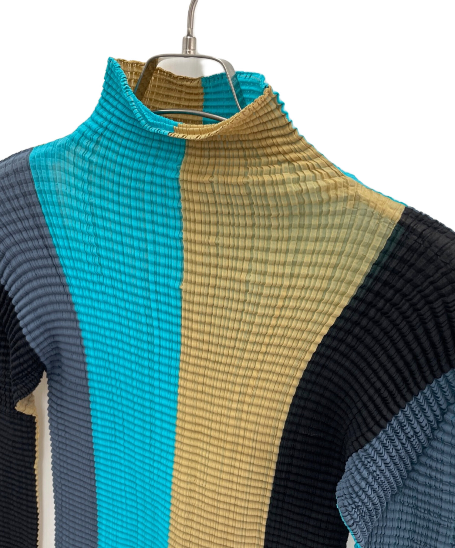 中古・古着通販】ISSEY MIYAKE (イッセイミヤケ) 長袖カットソー