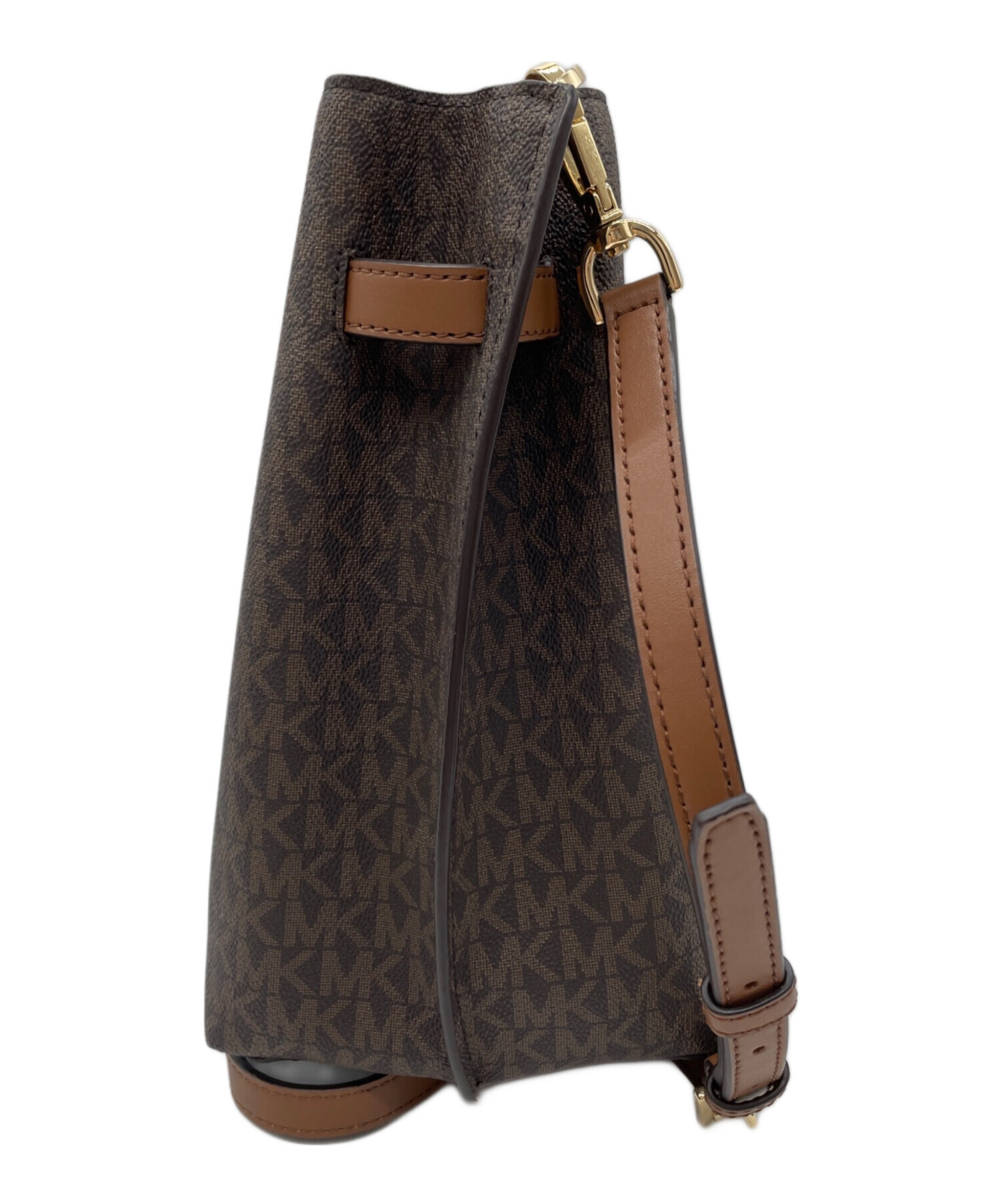中古・古着通販】MICHAEL KORS (マイケルコース) ショルダーバッグ 中古・古着通販】MICHAEL KORS (マイケルコース) ショルダーバッグ