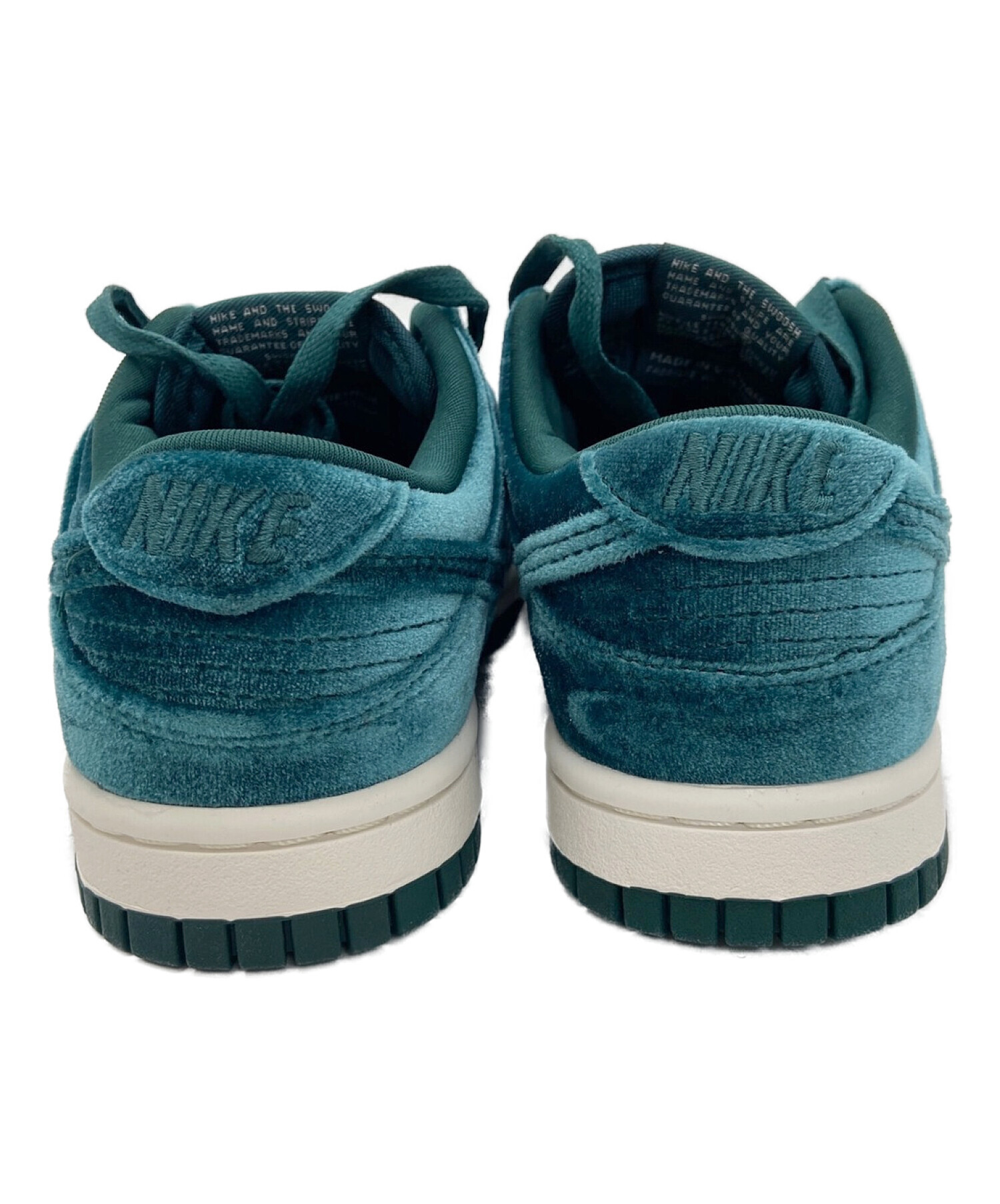 中古・古着通販】NIKE (ナイキ) ローカットスニーカー グリーン サイズ