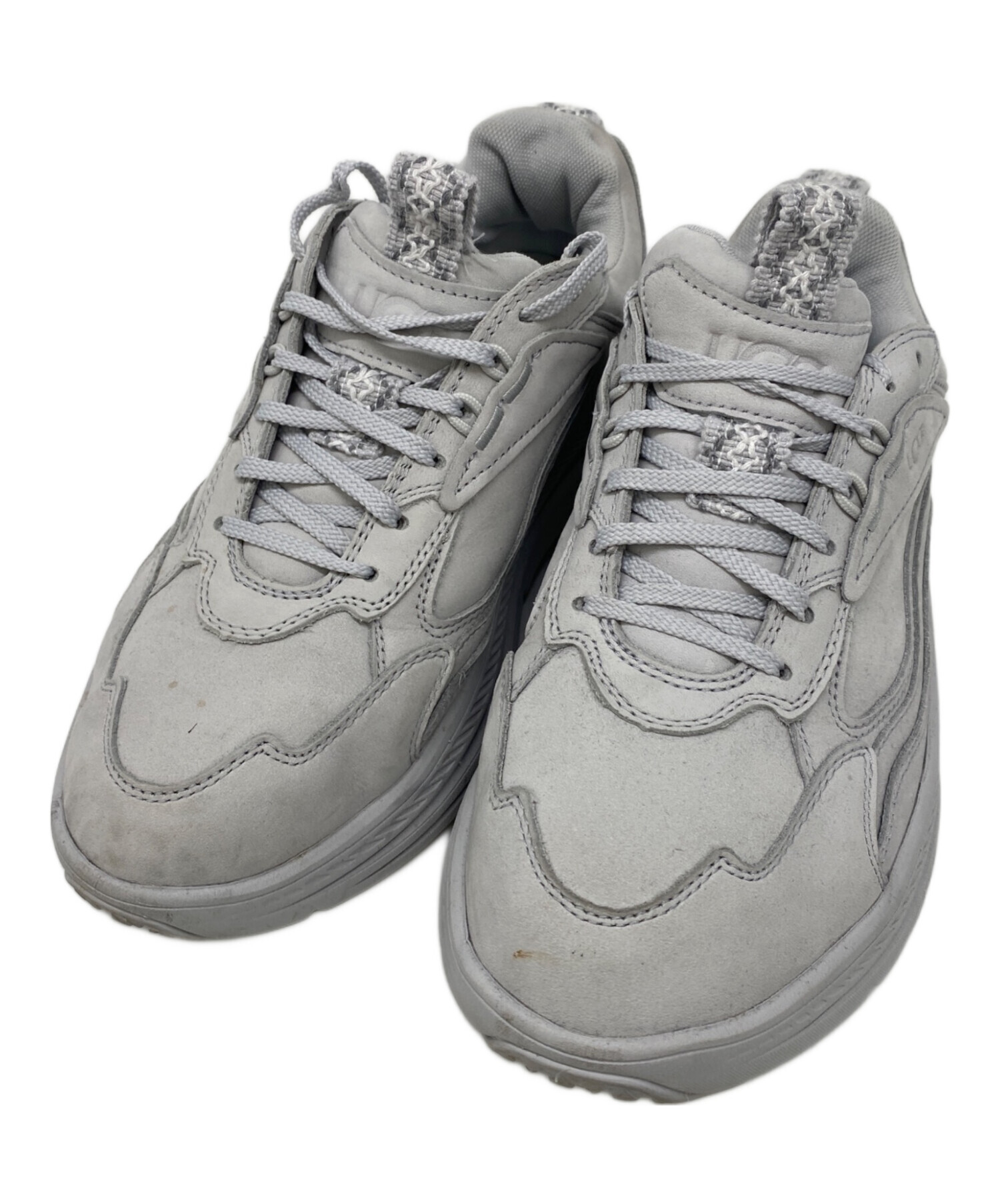 UGG グレー 厚底スニーカー W CA1 中古・古着通販】UGG (アグ) CA1スニーカー グレー サイズ:25.5cm