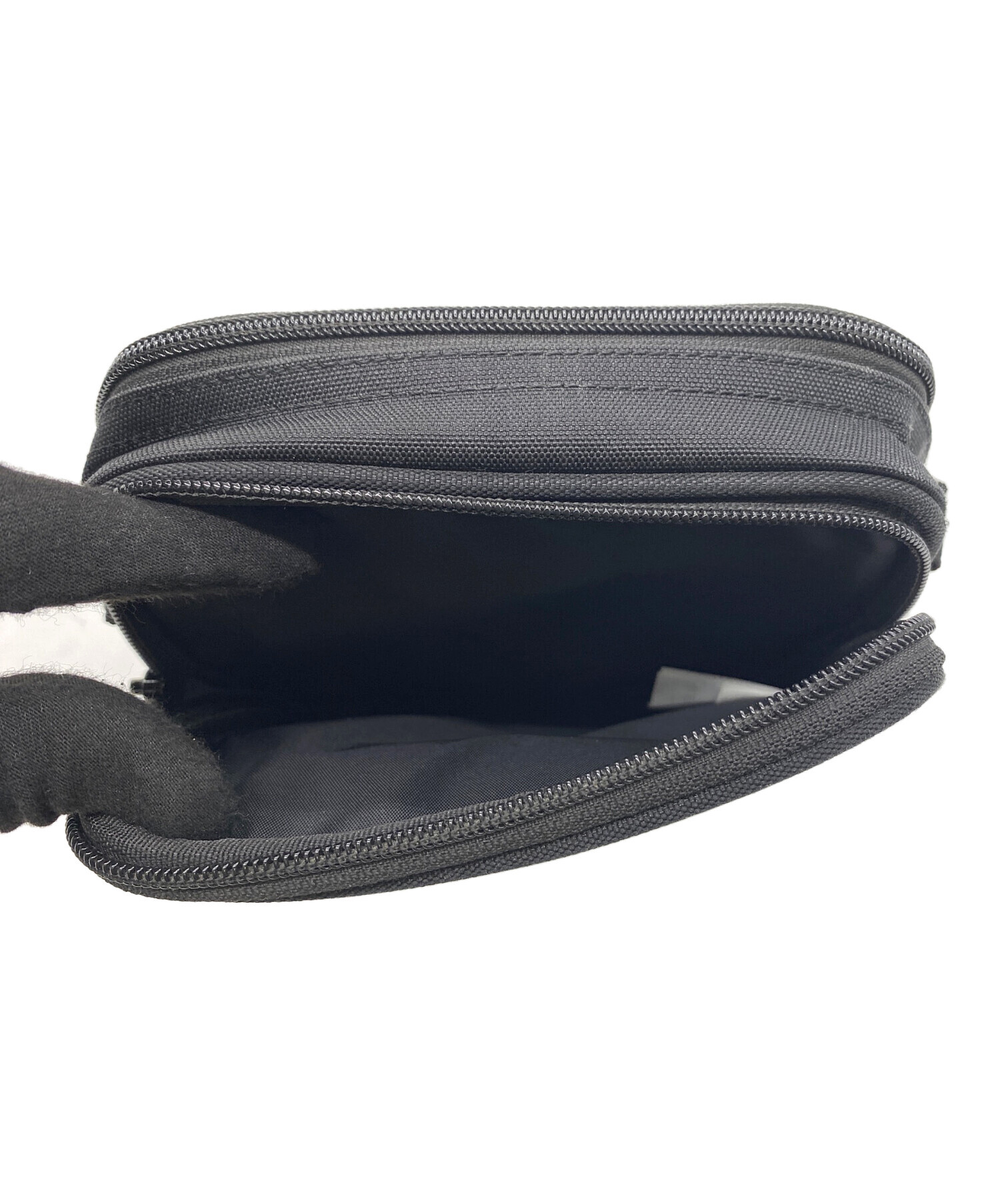 中古・古着通販】CarHartt (カーハート) ショルダーバッグ ブラック