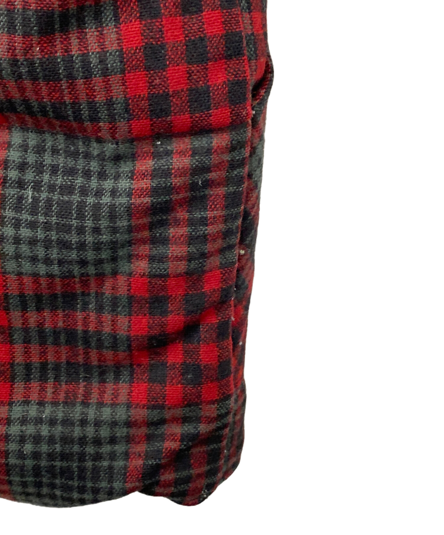 中古・古着通販】PENDLETON (ペンドルトン) ダウンベスト レッド 中古・古着通販】PENDLETON (ペンドルトン) ダウンベスト レッド