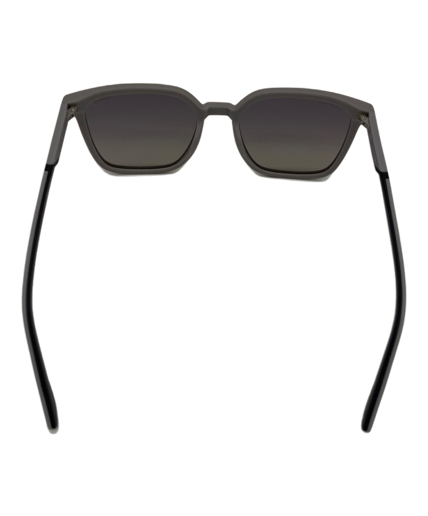 【未使用品】POLICE サングラス 中古・古着通販】POLICE (ポリス) サングラス ブラック×グレー サイズ