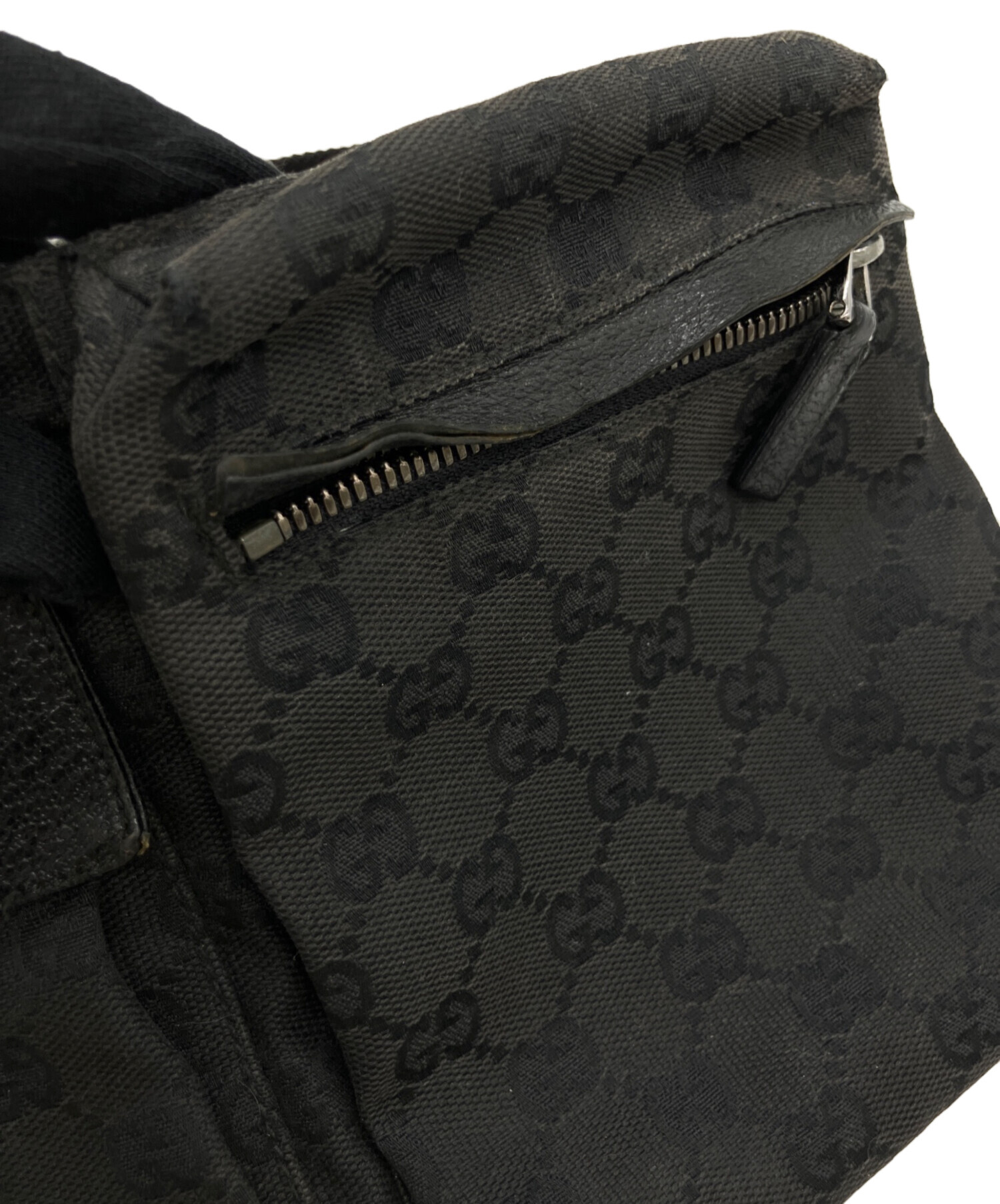 中古・古着通販】GUCCI (グッチ) ウエストポーチ ブラック|ブランド 中古・古着通販】GUCCI (グッチ) ウエストポーチ ブラック|ブランド