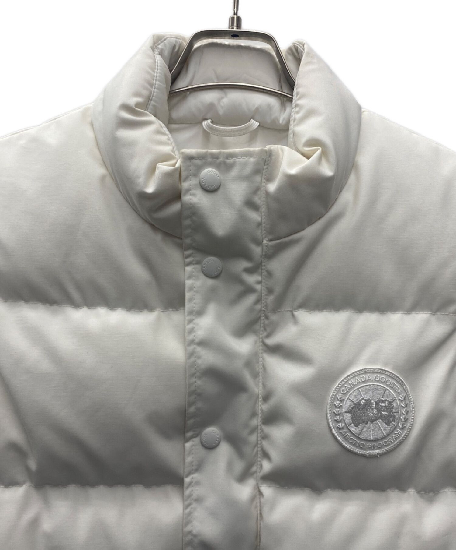 中古・古着通販】CANADA GOOSE (カナダグース) ダウンベスト ホワイト