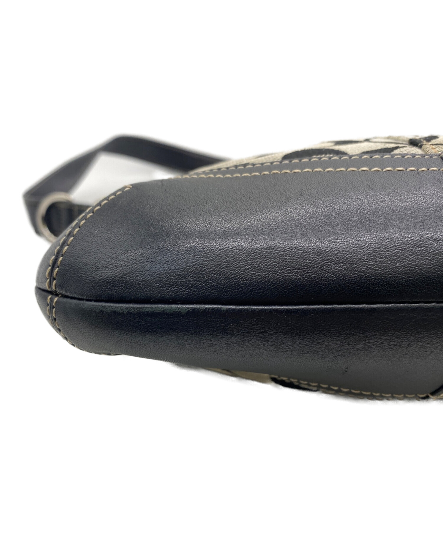 中古・古着通販】COACH (コーチ) ショルダーバッグ ブラック×ベージュ