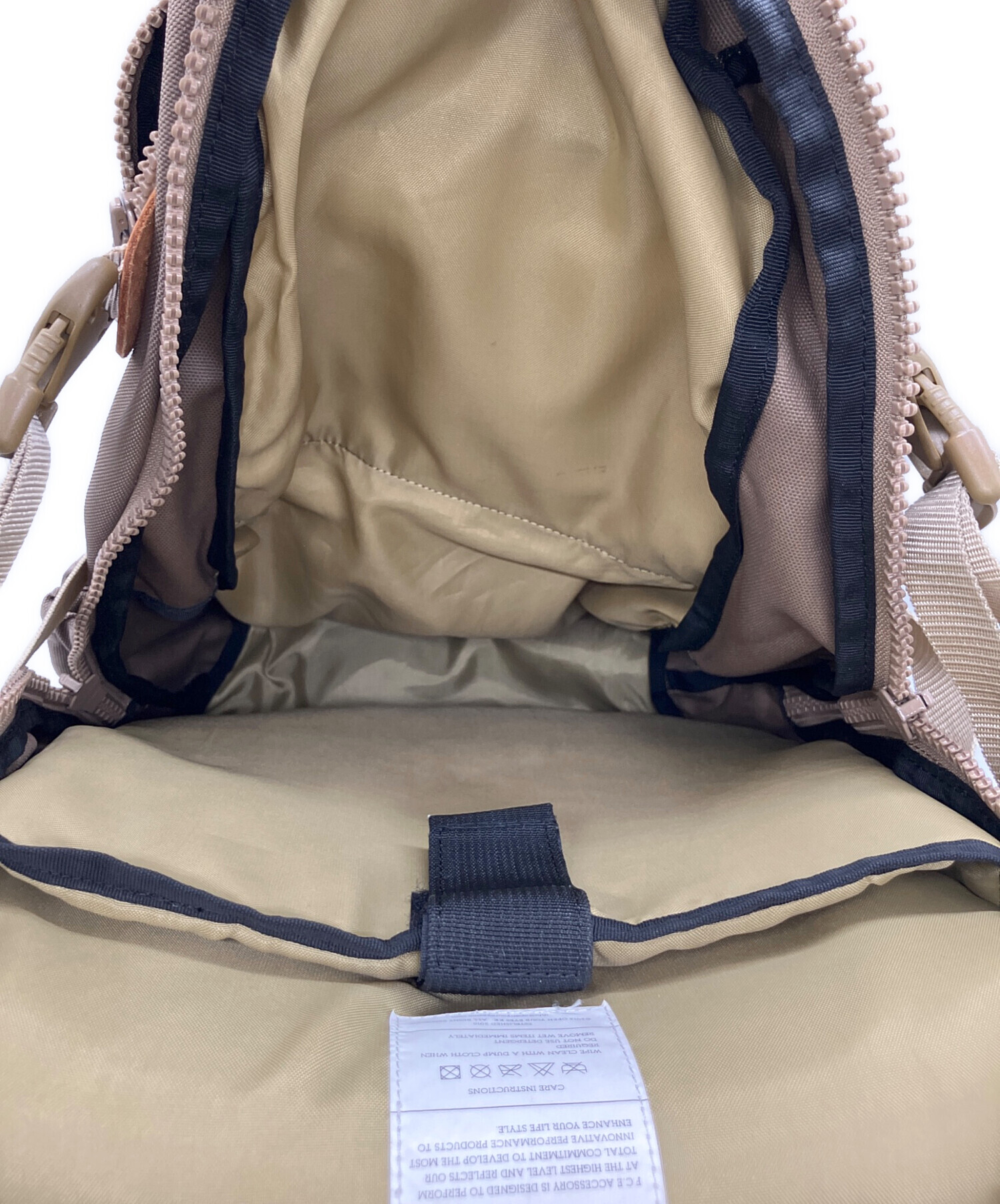 中古・古着通販】F/CE. (エフシーイー) リュック カーキ｜ブランド