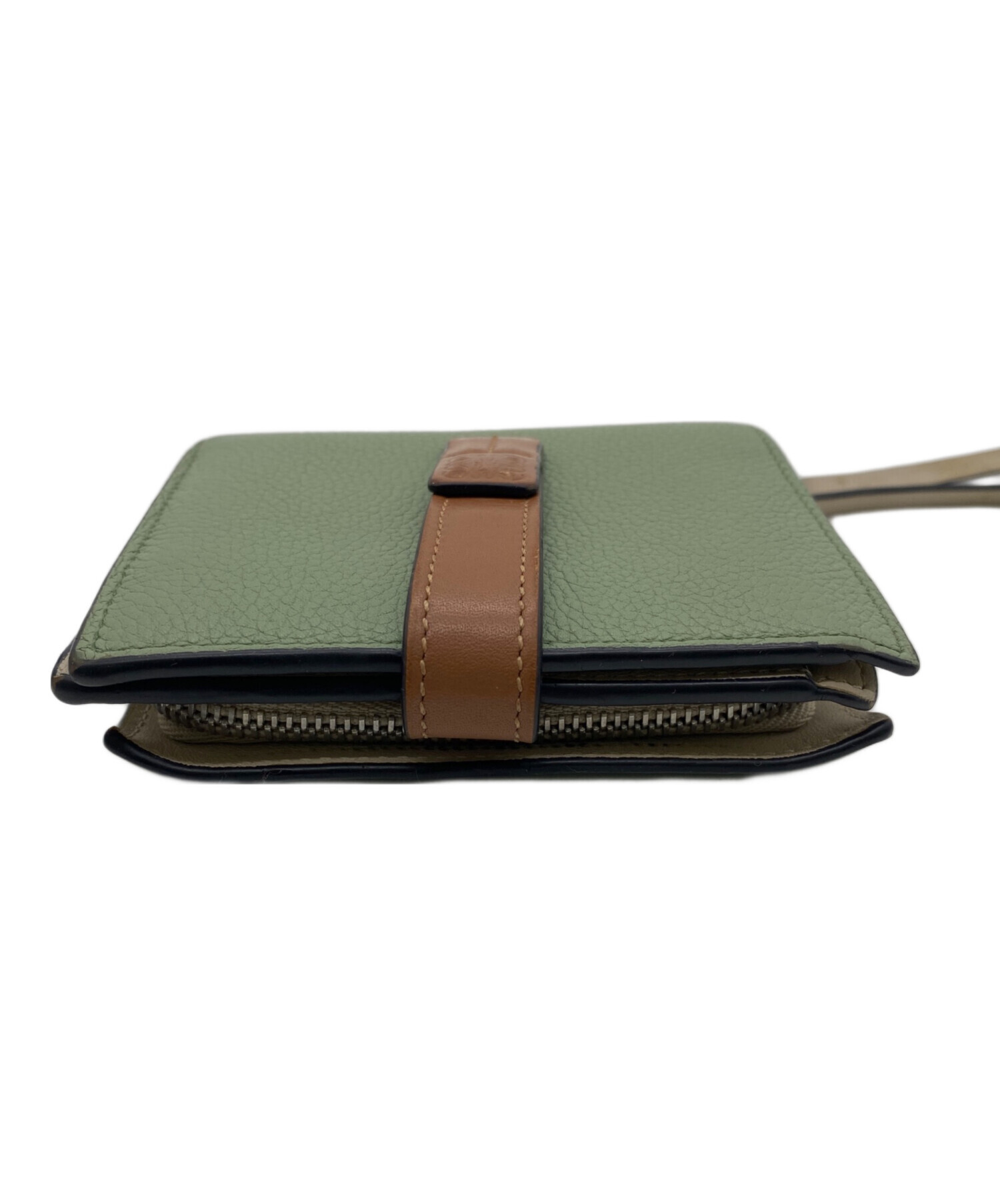 LOEWE ロエベ 財布・ケース  ベージュ 【古着】【中古】【送料無料】 中古・古着通販】LOEWE (ロエベ) コンパクト ジップウォレット