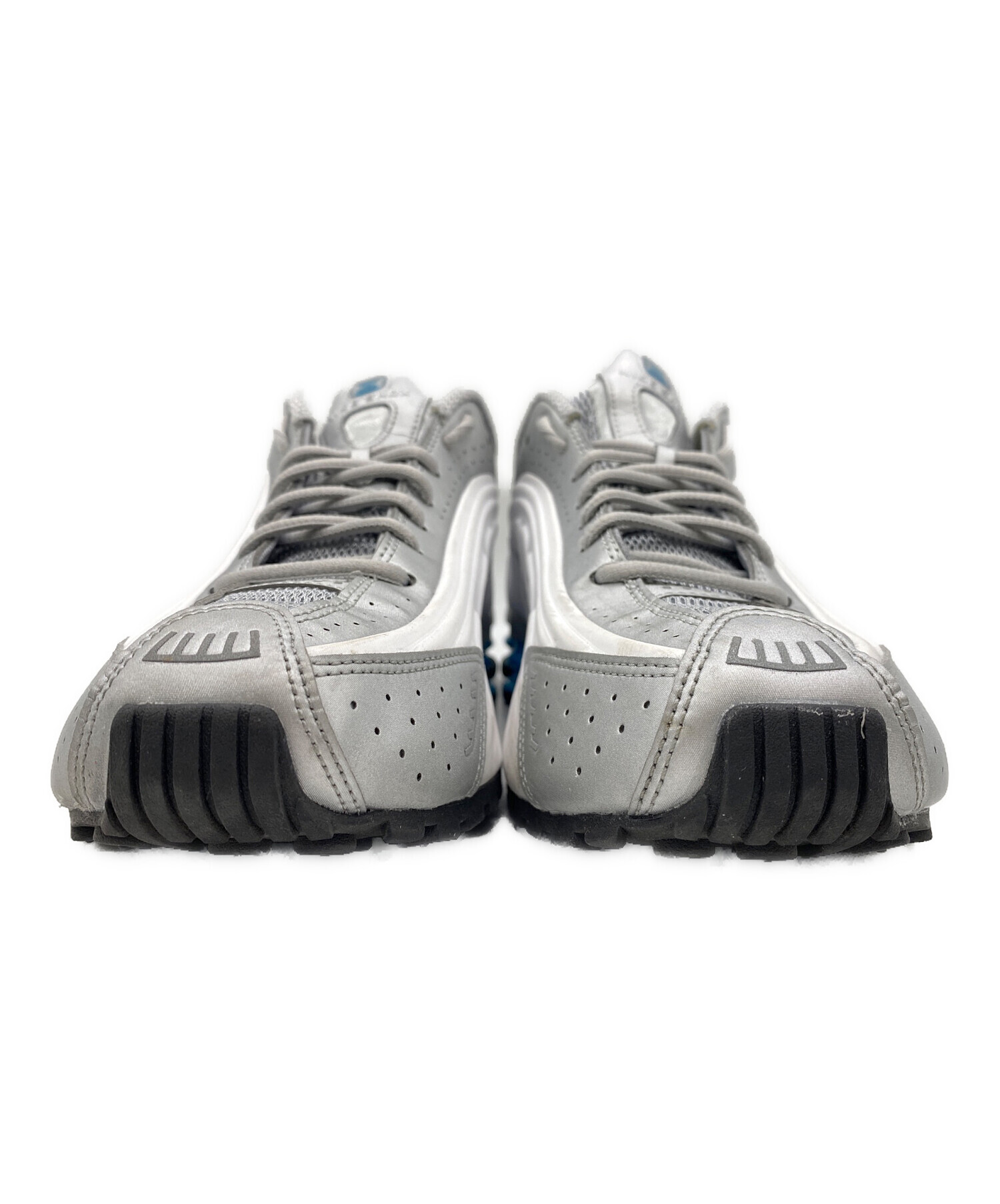 NIKEスニーカー 中古・古着通販】NIKE (ナイキ) ローカットスニーカー シルバー