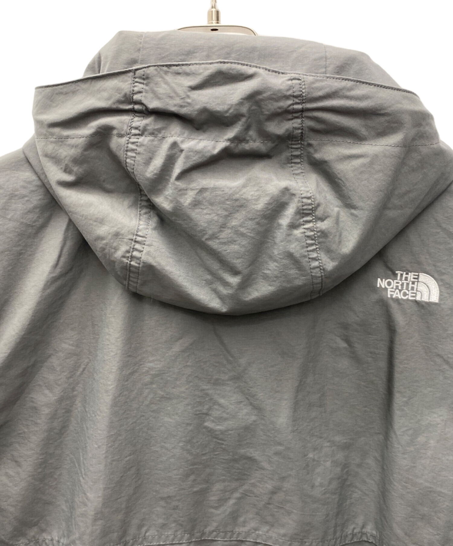 THE NORTH FACE フード付きジャケット グレー 中古・古着通販】THE NORTH FACE (ザ ノース フェイス) ナイロン