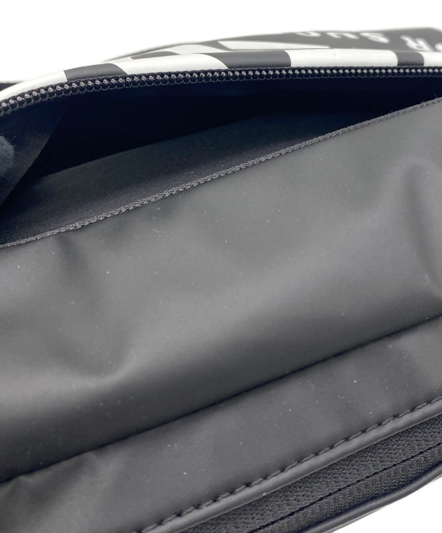 中古・古着通販】DIESEL (ディーゼル) ボディーバッグ ブラック